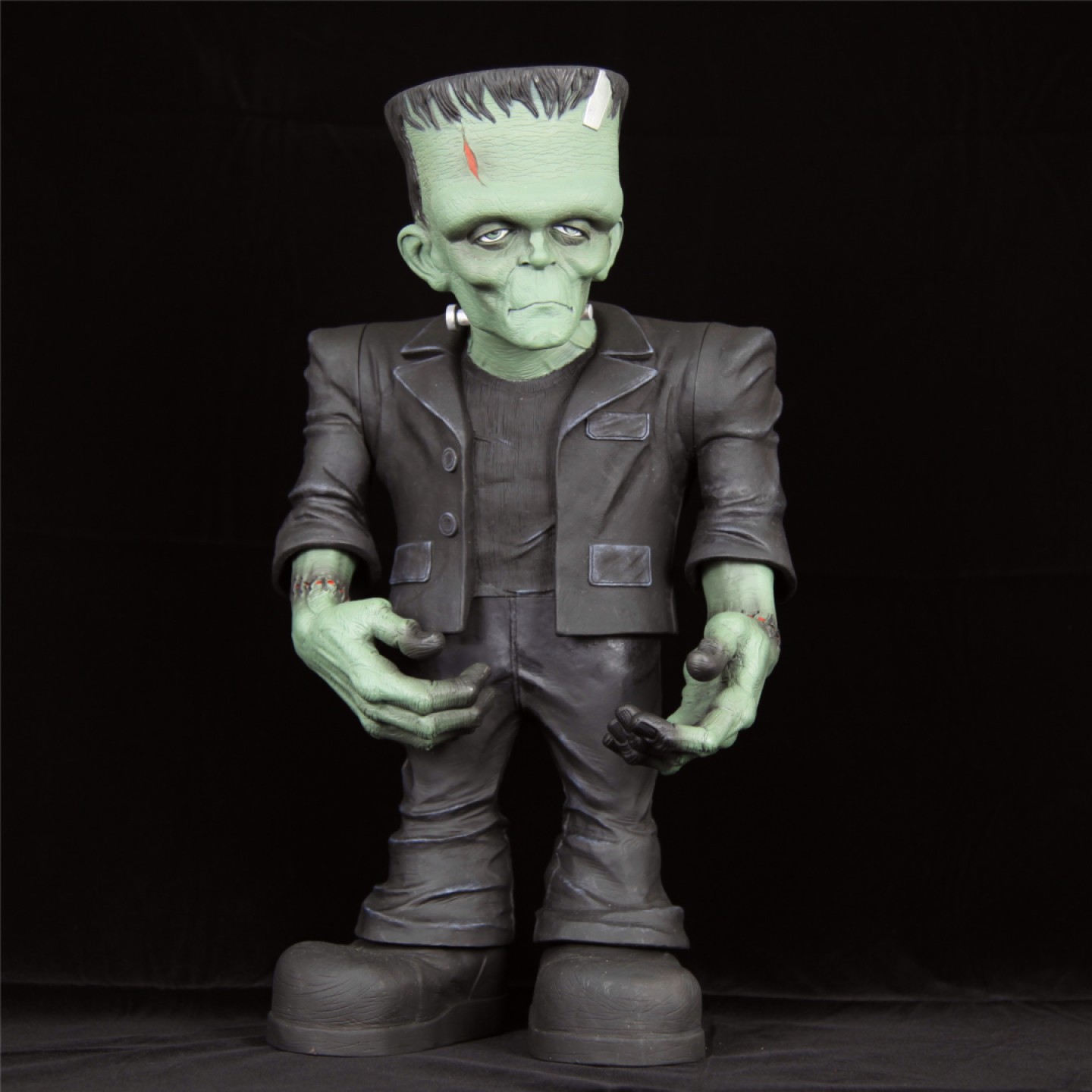 零元拍：初版MEZCO18寸环球怪物宇宙科学怪人弗兰肯潮玩公仔人偶模型，全新未拆。中拍还送价值25元盒乐屋定分卡一套