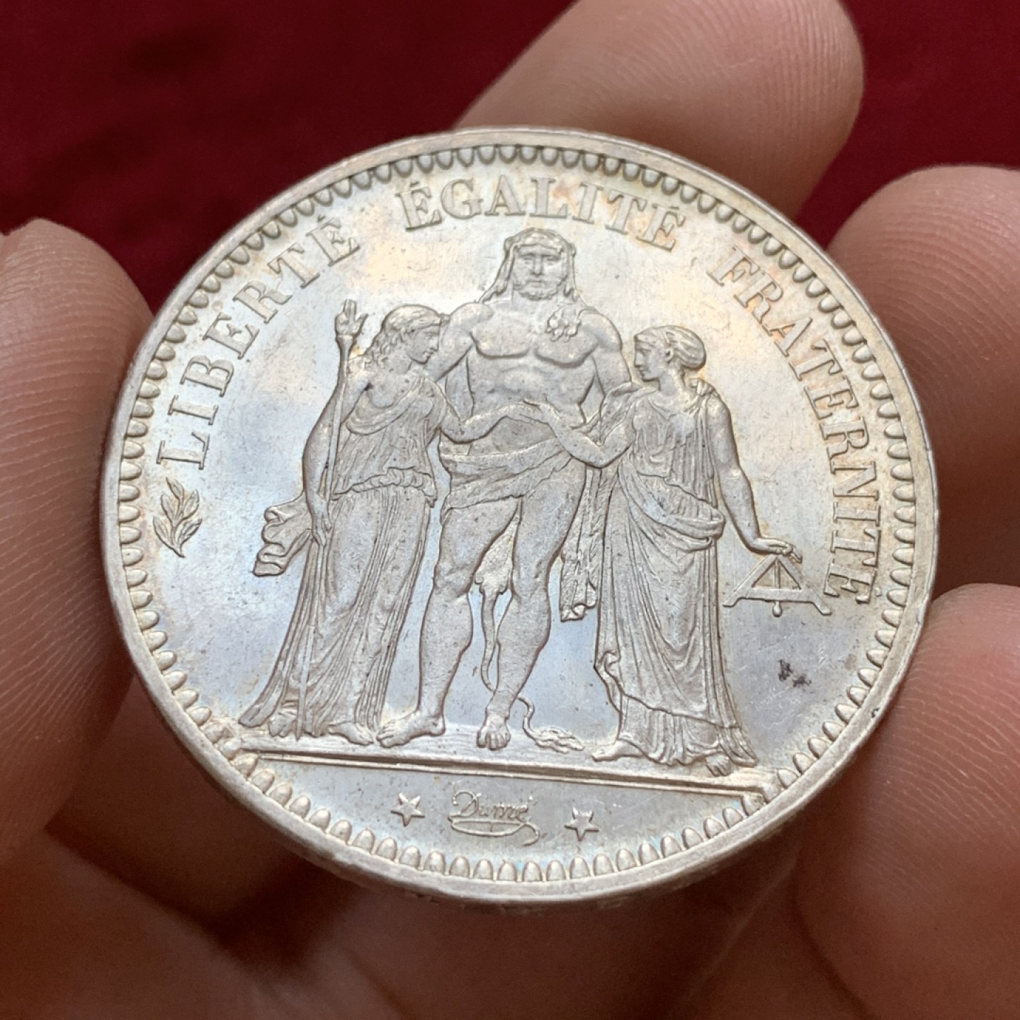 《竞宝斋》第96场-本周日，周一，周四，3场连拍（全场不限金额包邮） 法国 1873年 大力神 5法郎 银币 细节好 状态佳