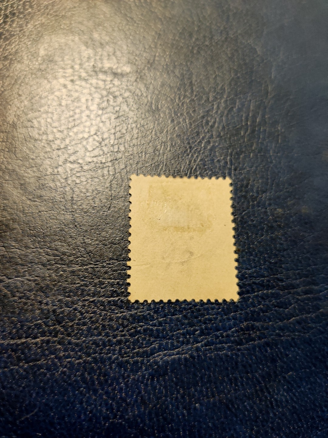洪涛臻品 精选邮票限时拍卖第三十二期 八国联军时，法国在华租借地发行使用的加盖“中国”邮票！(图3谨供参考)验证过保真，如非真品终生包退，品相自定。百年真品古董，入手大清时期邮票实物的难得机会！