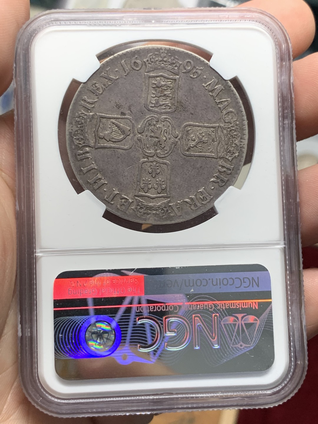 《竞宝斋》第96场-本周日，周一，周四，3场连拍（全场不限金额包邮） NGC XF45 英国  1695年 威廉三世 克朗 大银币 有分太难了 通货基本F的存在  这个45分难得