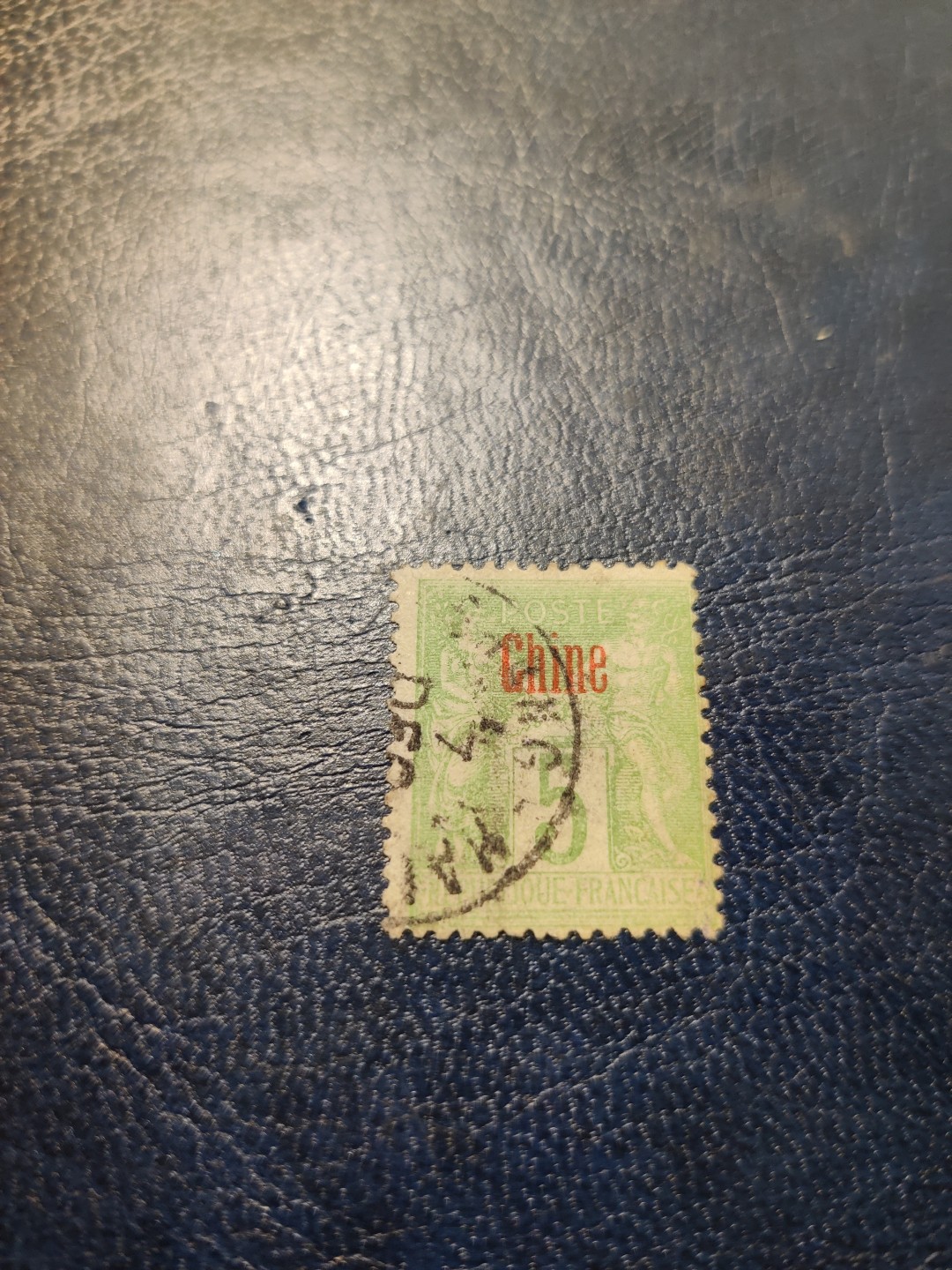 洪涛臻品 精选邮票限时拍卖第三十二期 八国联军时，法国在华租借地发行使用的加盖“中国”邮票，漂亮的上海邮戳！(图3谨供参考)验证过保真，如非真品终生包退，品相自定。百年真品古董，入手大清时期邮票实物的难得机会！