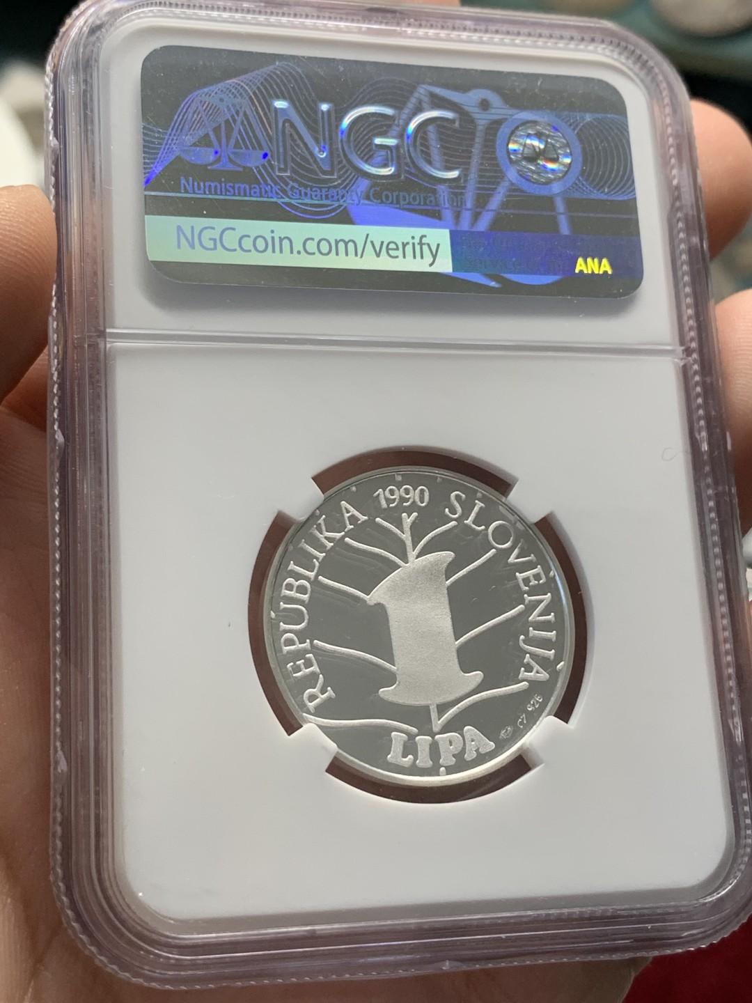 《竞宝斋》第96场-本周日，周一，周四，3场连拍（全场不限金额包邮） NGC PF69 UC 斯洛文尼亚1990年1LIPA纪念银币 过渡政府 少见