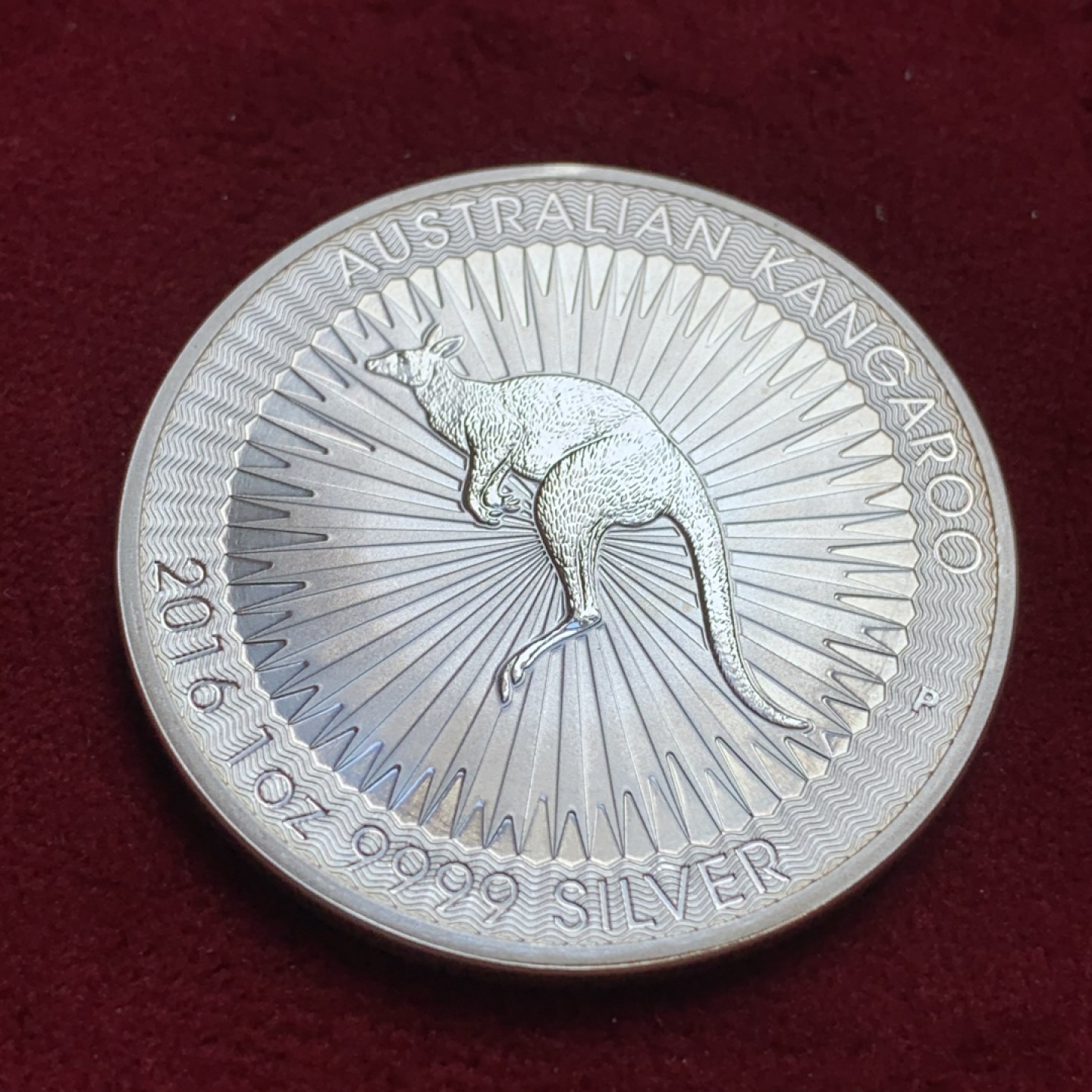 《竞宝斋》第96场-本周日，周一，周四，3场连拍（全场不限金额包邮） 裸币 2016年 澳大利亚袋鼠盎司投资银 BU品相 31.1g 0.999银