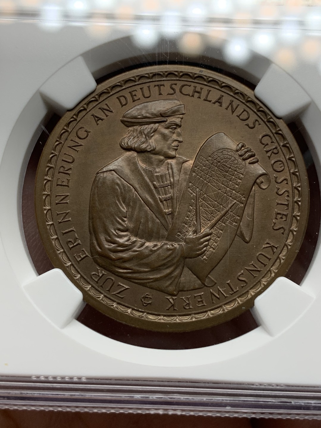 《竞宝斋》第96场-本周日，周一，周四，3场连拍（全场不限金额包邮） NGC MS64 德国1928年科隆大教堂开工680周年纪念铜章 直径36毫米 带原盒 铜的比银的少见