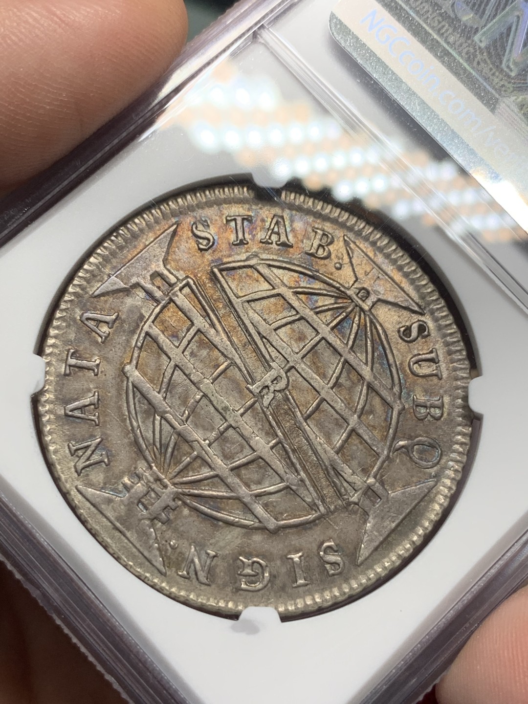 《竞宝斋》第96场-本周日，周一，周四，3场连拍（全场不限金额包邮） NGC-XF45 巴西1813年 地球960R大银币 老包浆 大热品种