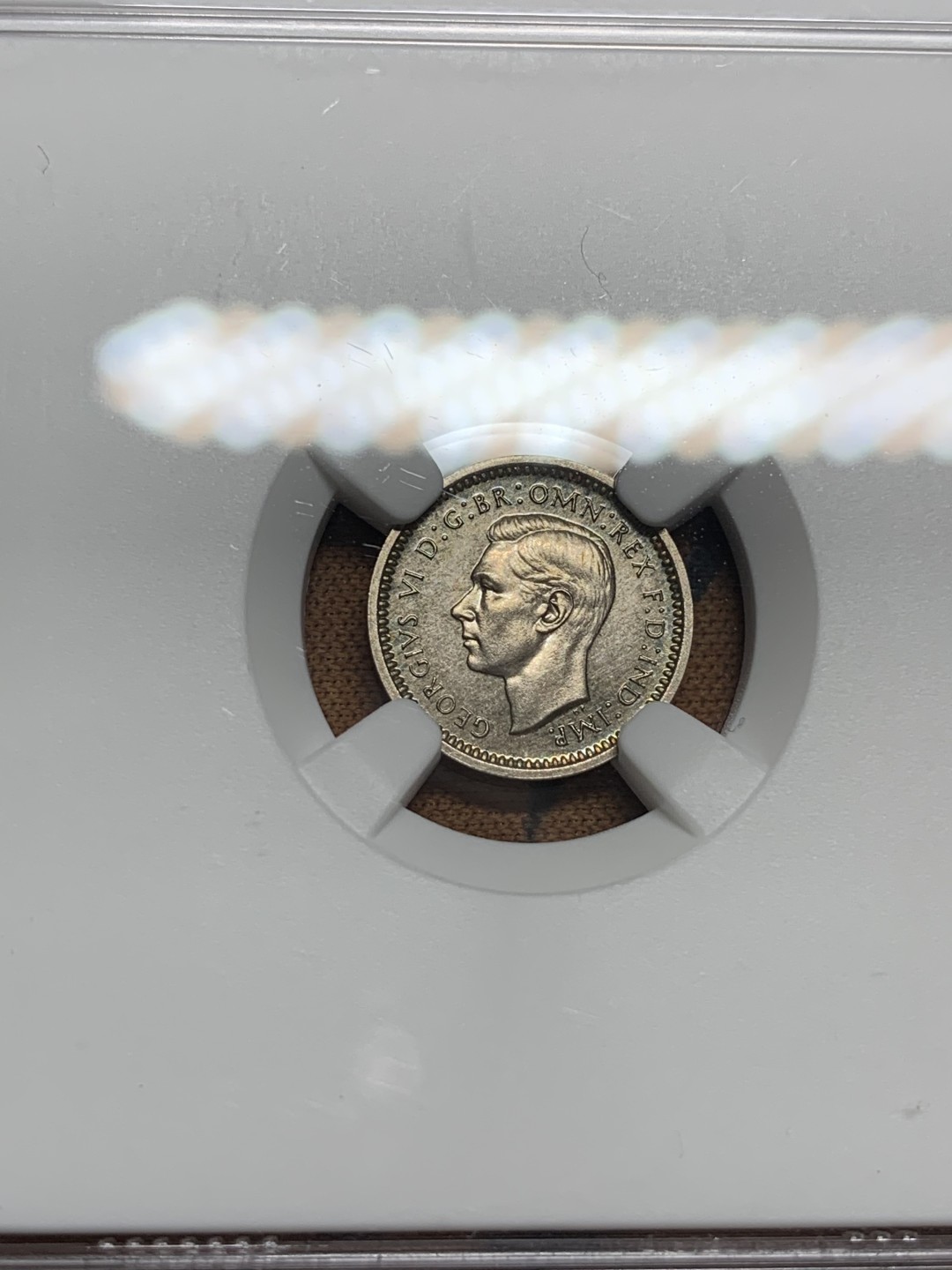 《竞宝斋》第96场-本周日，周一，周四，3场连拍（全场不限金额包邮） NGC-PF64 英国 1937年乔六 2便士 精制PROOF银币