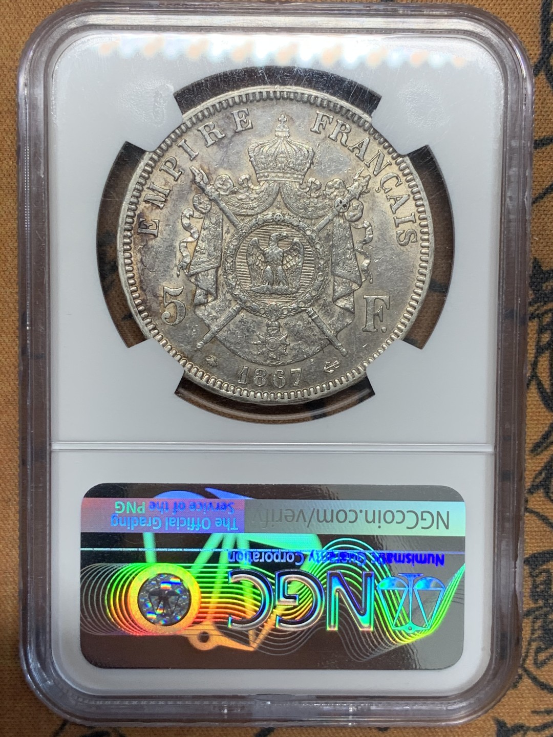 《竞宝斋》第96场-本周日，周一，周四，3场连拍（全场不限金额包邮） NGC UNCD 法国1867A 拿破仑三世 5法郎银币 错标50分