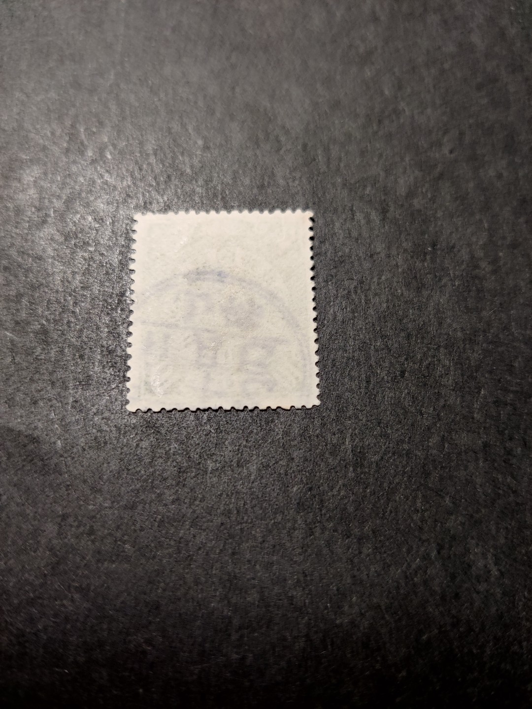 洪涛臻品 精选邮票限时拍卖第三十四期 大清龙票，绿10分，佛山戳，终生保真（图3仅供参考）！品相自定，百年古董难免有瑕疵。入手保真清代文物邮票的机会！