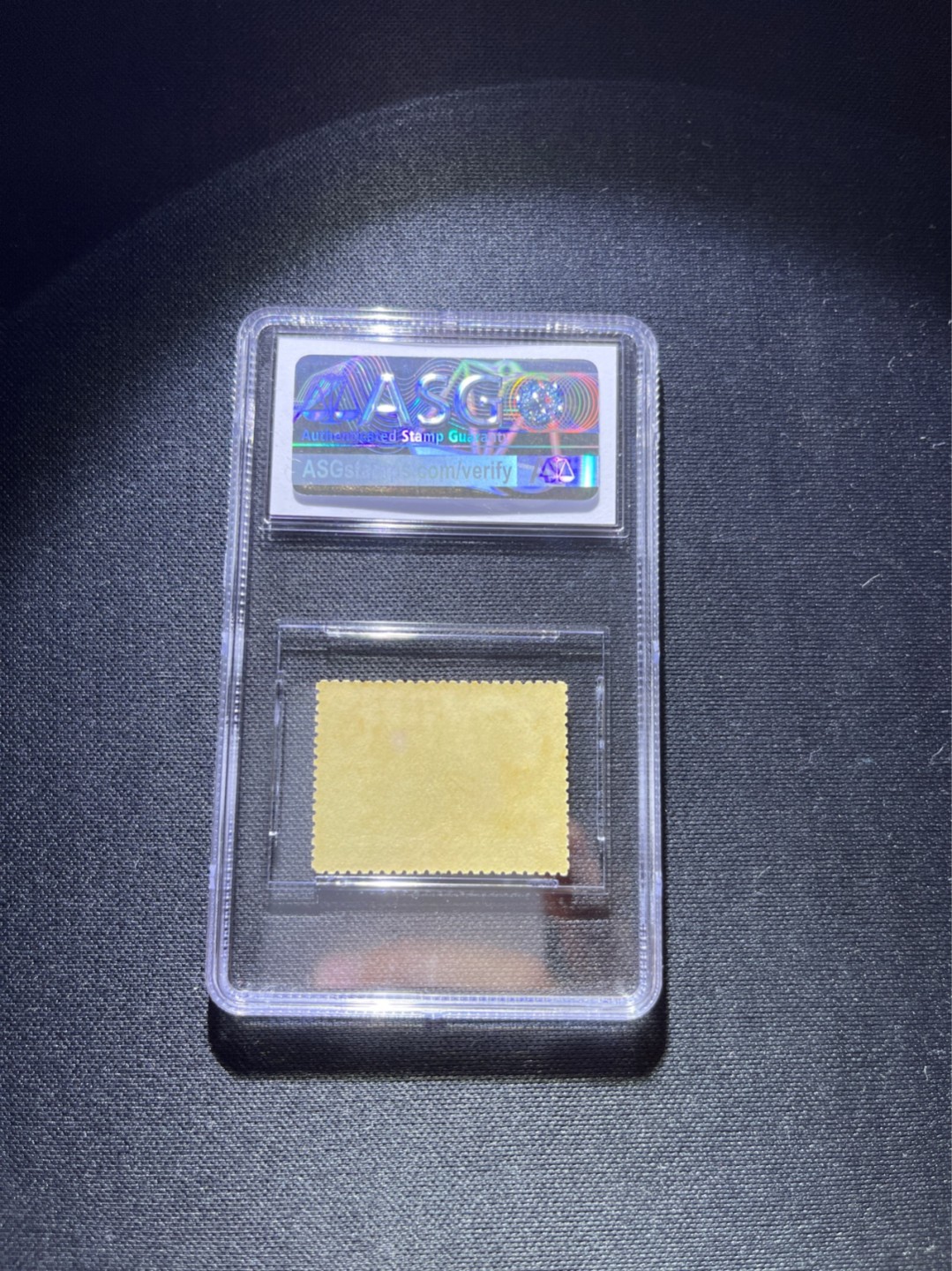 洪涛臻品 精选邮票限时拍卖第三十四期 宣统登基7分新  ASG80OG，筋票，撕大块送评，比某涌网能买到的普通全品状态好，105号最新出的极严评高配版80分。 清代宣统邮票发行量仅100万套，历时久远，战乱动荡与自然条件的变迁后，留存至今带有原胶的已经且无贴的已经寥寥无几，这其中能评到85分属于百里挑一的品相。 评级资源枯竭，随时大涨，注意捡漏