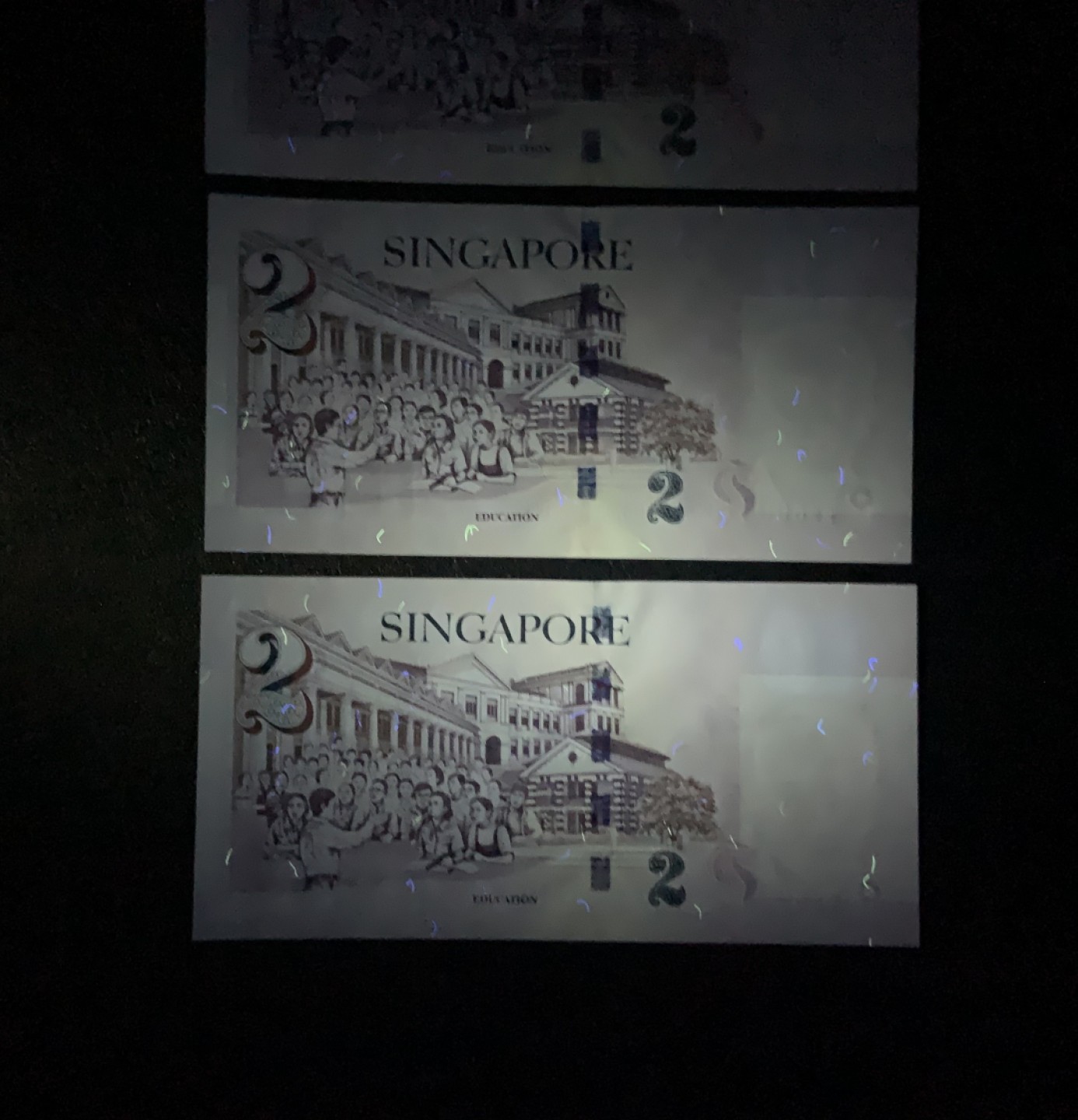 收藏联盟Quantum Auction 第193期拍卖(已更新) 新加坡2000年2元千禧龙年尾六同三张 品相全新UNC 带原装纪念册