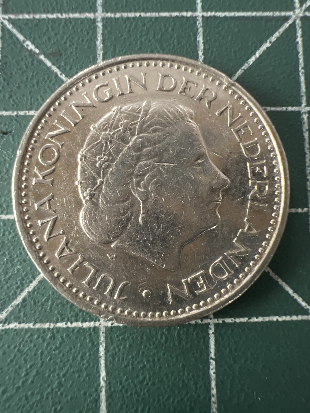 泡泡堂第100期  世界硬币纪念章专场（无押金，无佣金，捡漏，全场20包邮，偏远地区除外）