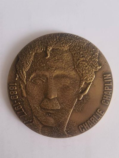 中外币章专场 - 喜剧大师查理·卓别林铜章