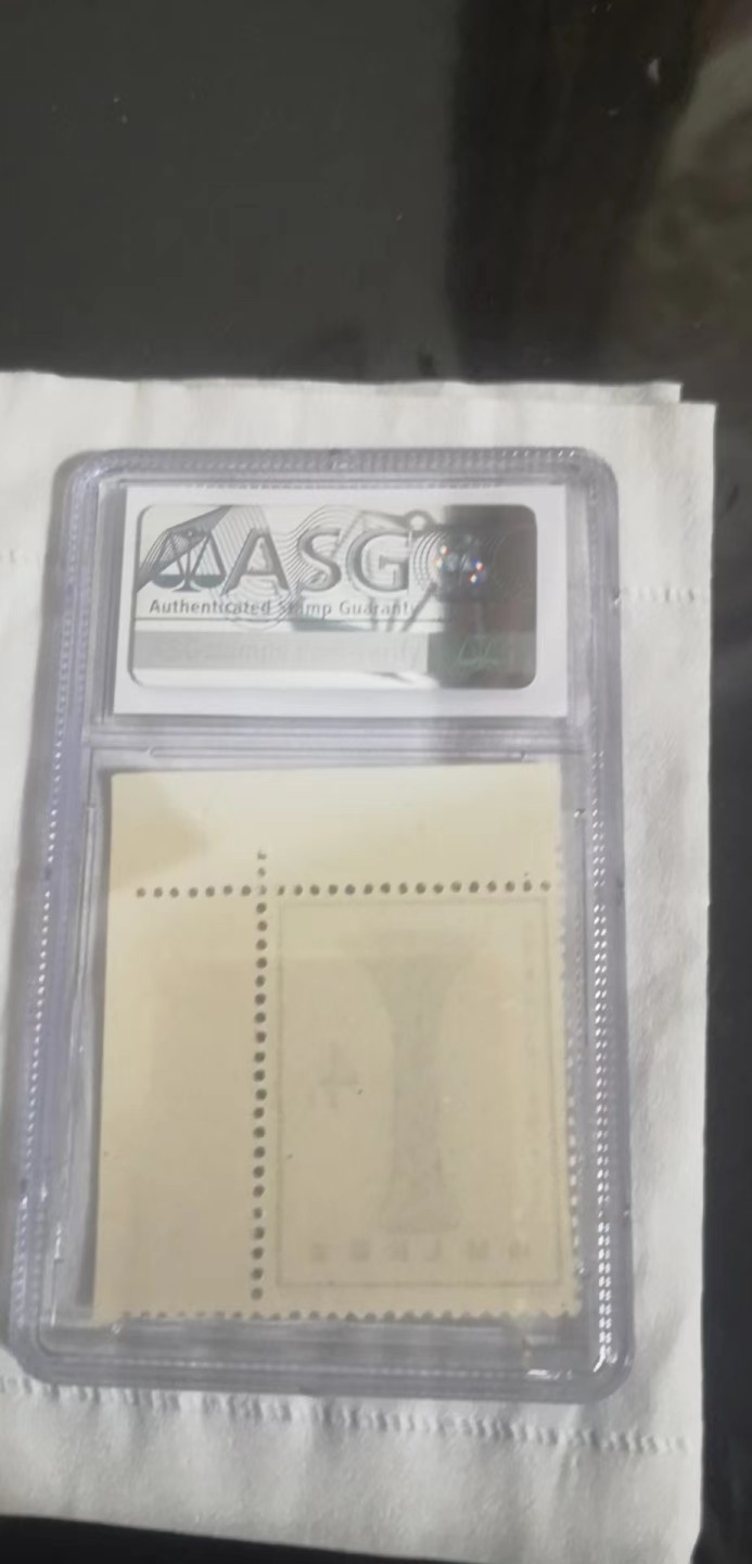 洪涛臻品 精选邮票限时拍卖第三十四期 特63青铜器 8-2  90分OG 右上直角边  色标，三俗稀缺，面艳背白，老纪特精品票，90高分非常难得，币状态一流，注意捡漏