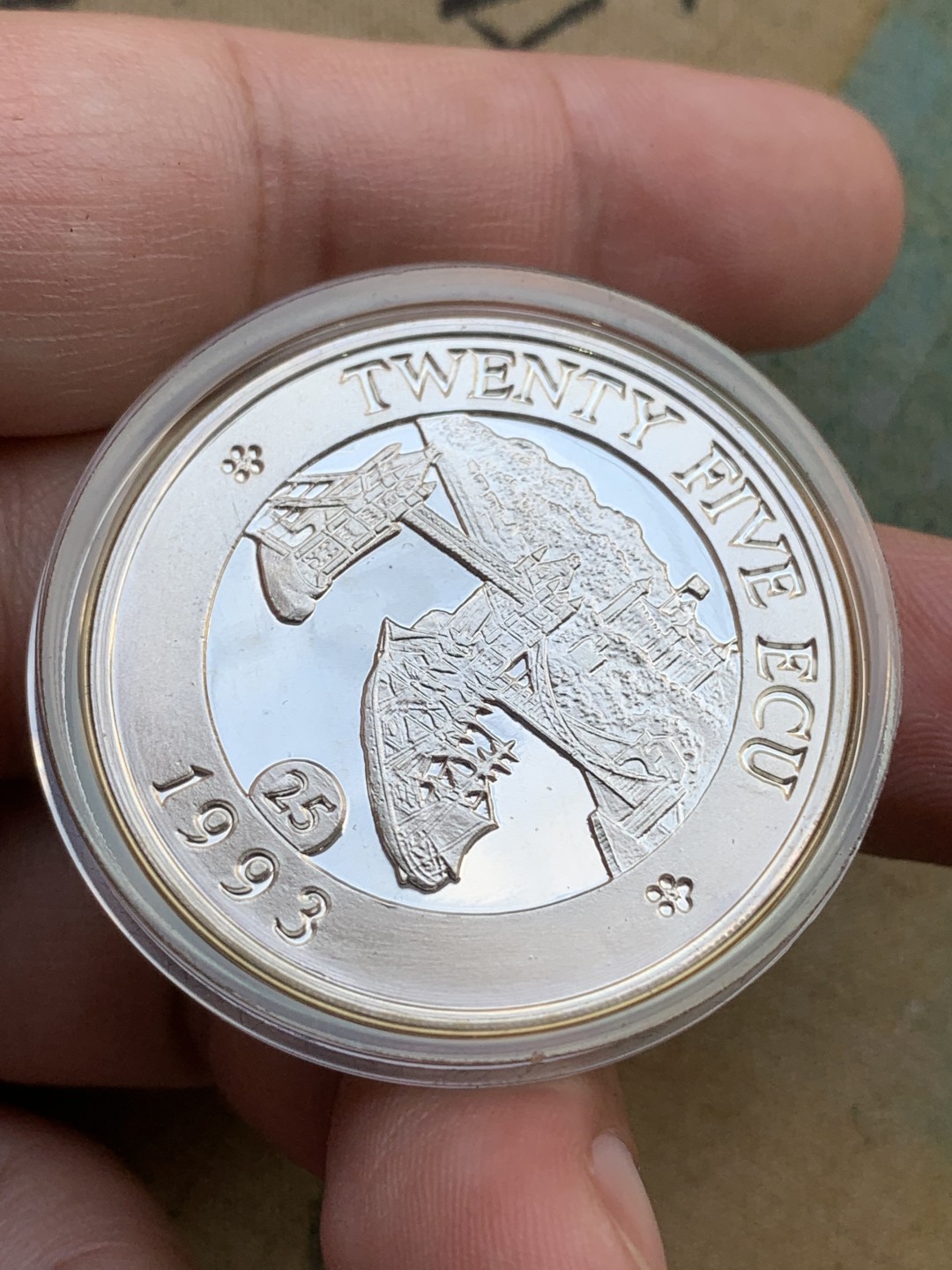 《竞宝斋》第97场-本周四 （满2件或者满200包顺丰） 蓝盒 英国1993年 25ECU 精制大银币 23克