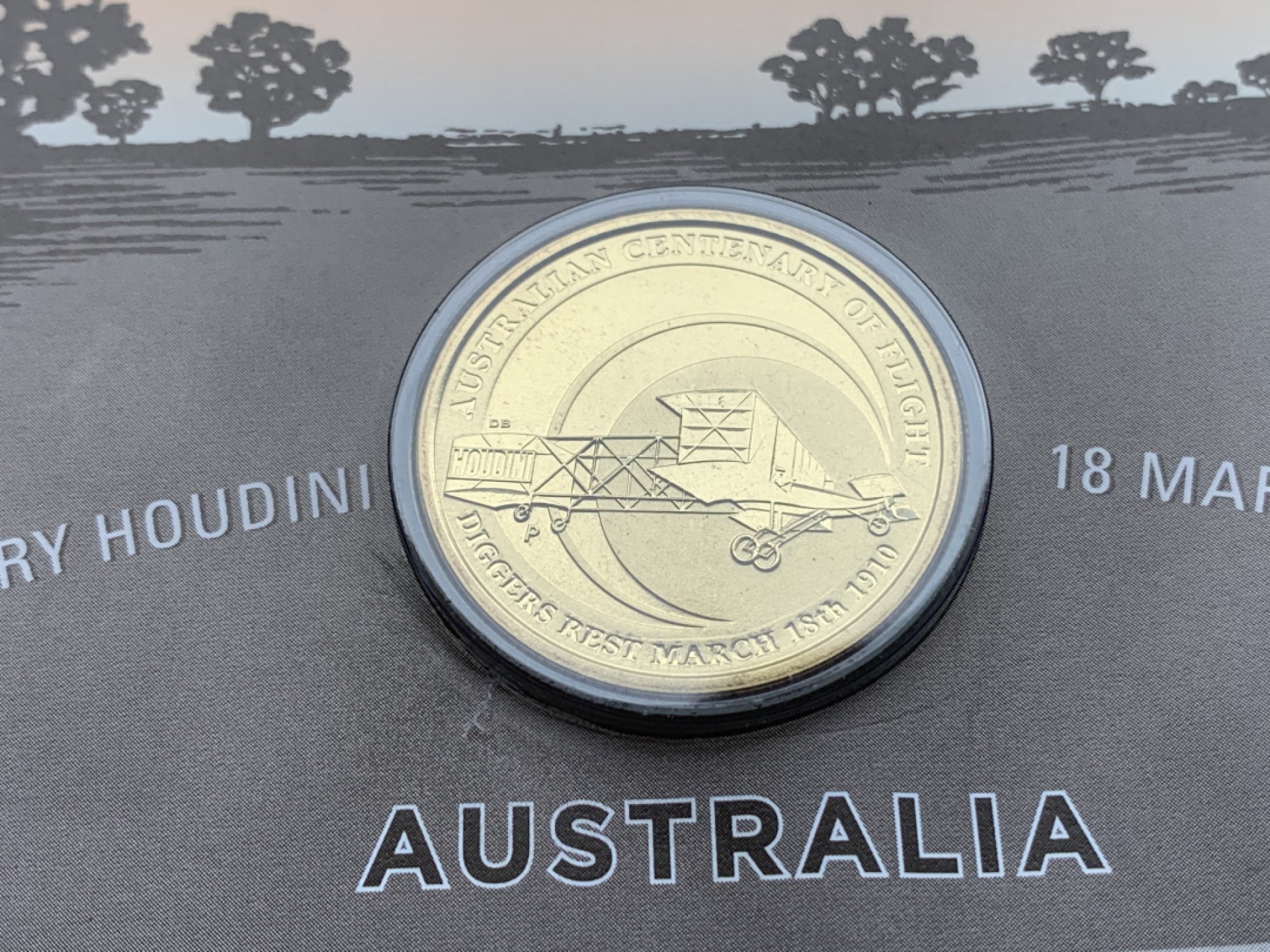 《竞宝斋》第97场-本周四 （满2件或者满200包顺丰） 卡装 澳大利亚2010年 动力飞机发明百年纪念 1元铜币带邮票一张