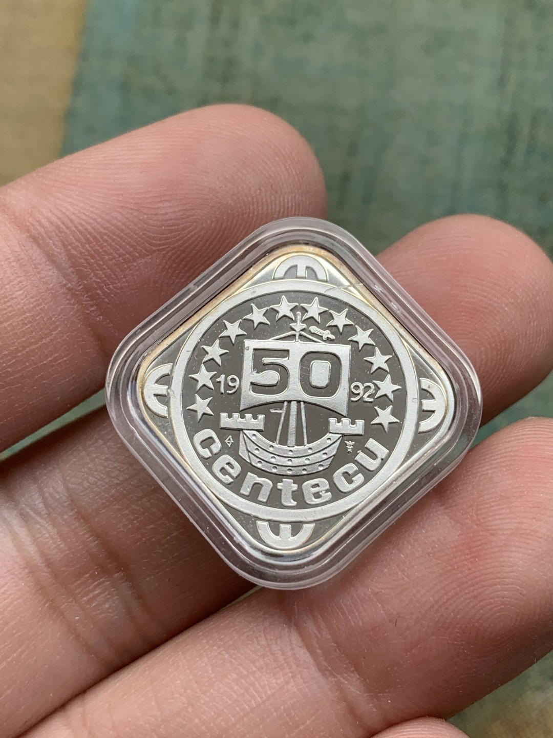 《竞宝斋》第97场-本周四 （满2件或者满200包顺丰） 蓝盒证书 荷兰1992年 50分ECU 精制银币 正方形 少见品种