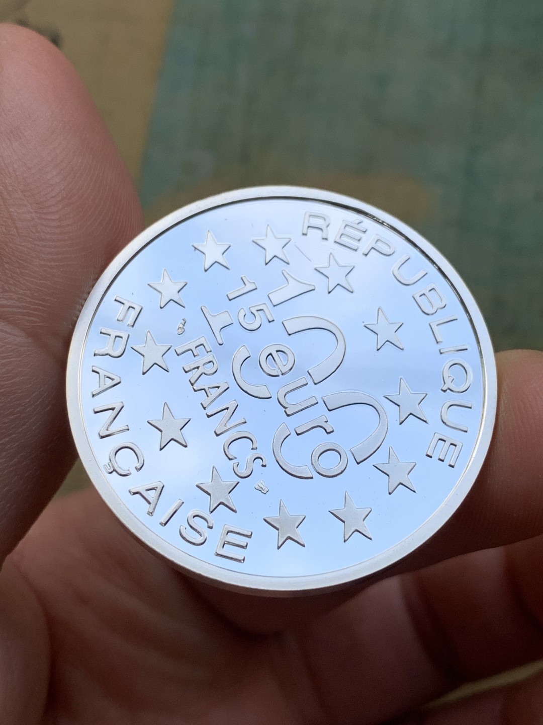 《竞宝斋》第97场-本周四 （满2件或者满200包顺丰） 原盒证书 法国1997年 赫尔辛基100法郎 精制大银币