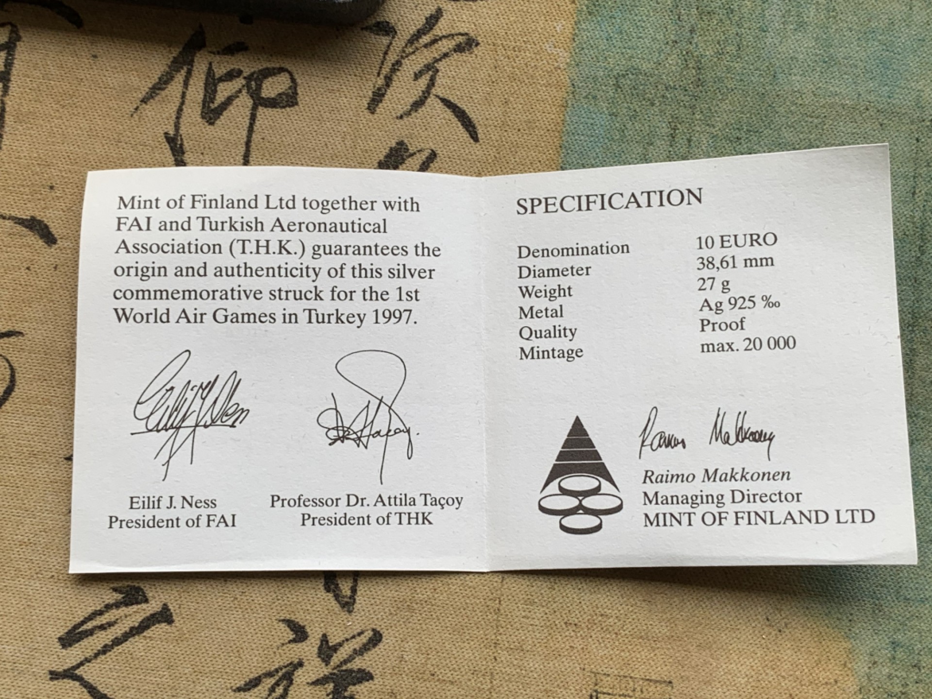 《竞宝斋》第97场-本周四 （满2件或者满200包顺丰） 原盒证书芬兰1997年首届土耳其世界航空运动10欧元精制大银币27克