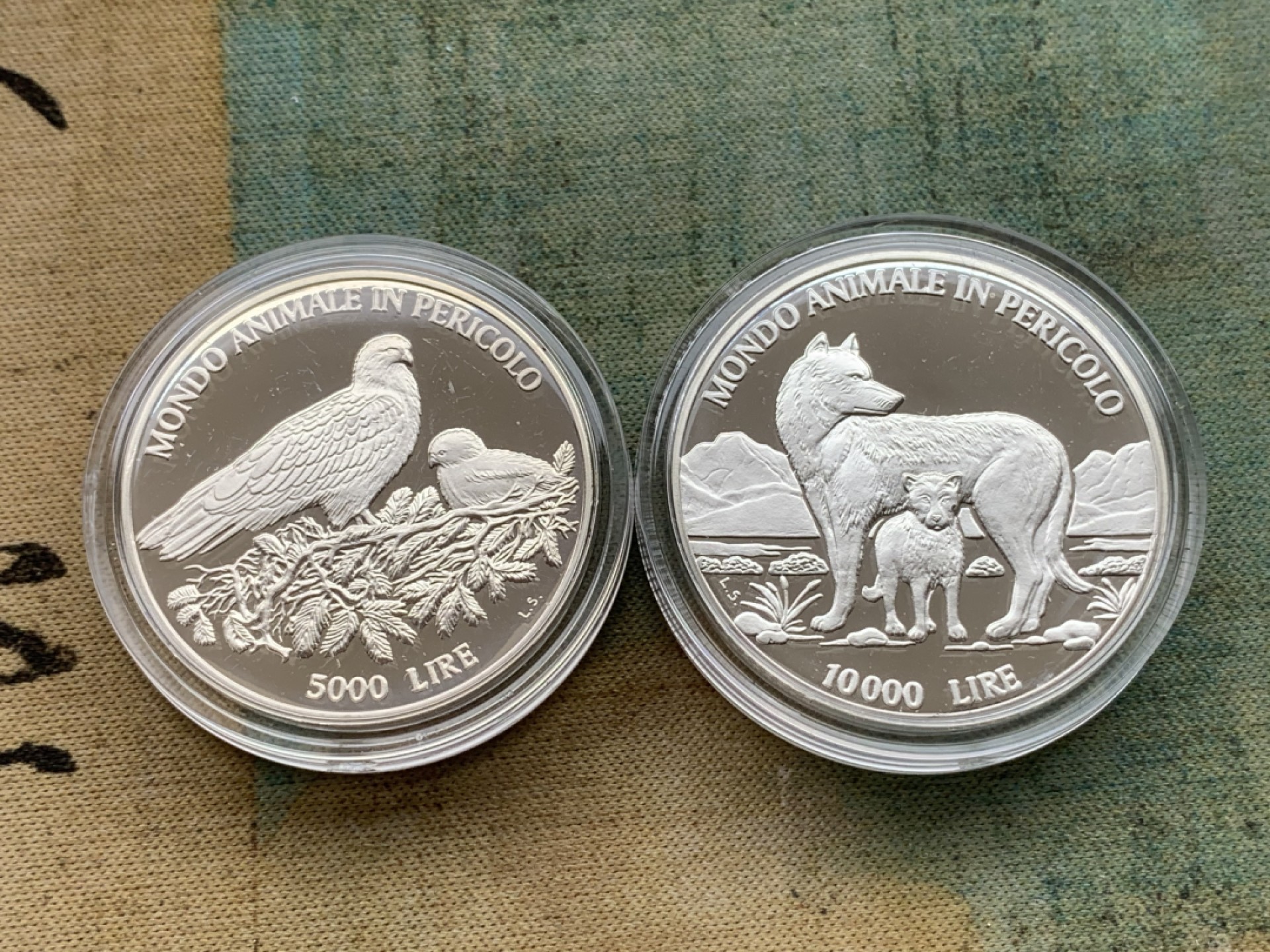 《竞宝斋》第97场-本周四 （满2件或者满200包顺丰） 原盒证书 圣马力诺 1996年 动物系列 5000/10000里拉精制银币