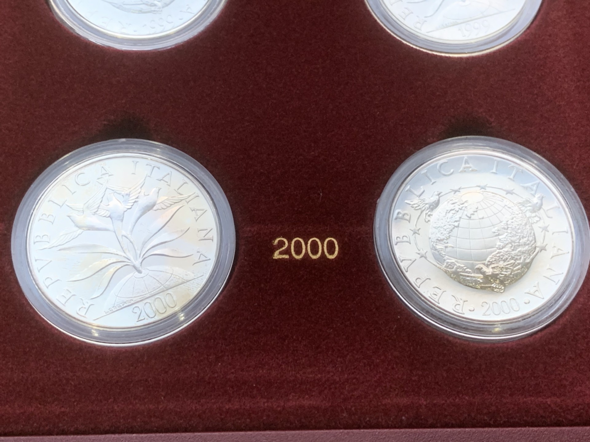 《竞宝斋》第97场-本周四 （满2件或者满200包顺丰） 	原盒证书 意大利1998-2000年 千禧年六枚装 2000/5000/10000里拉 银币 