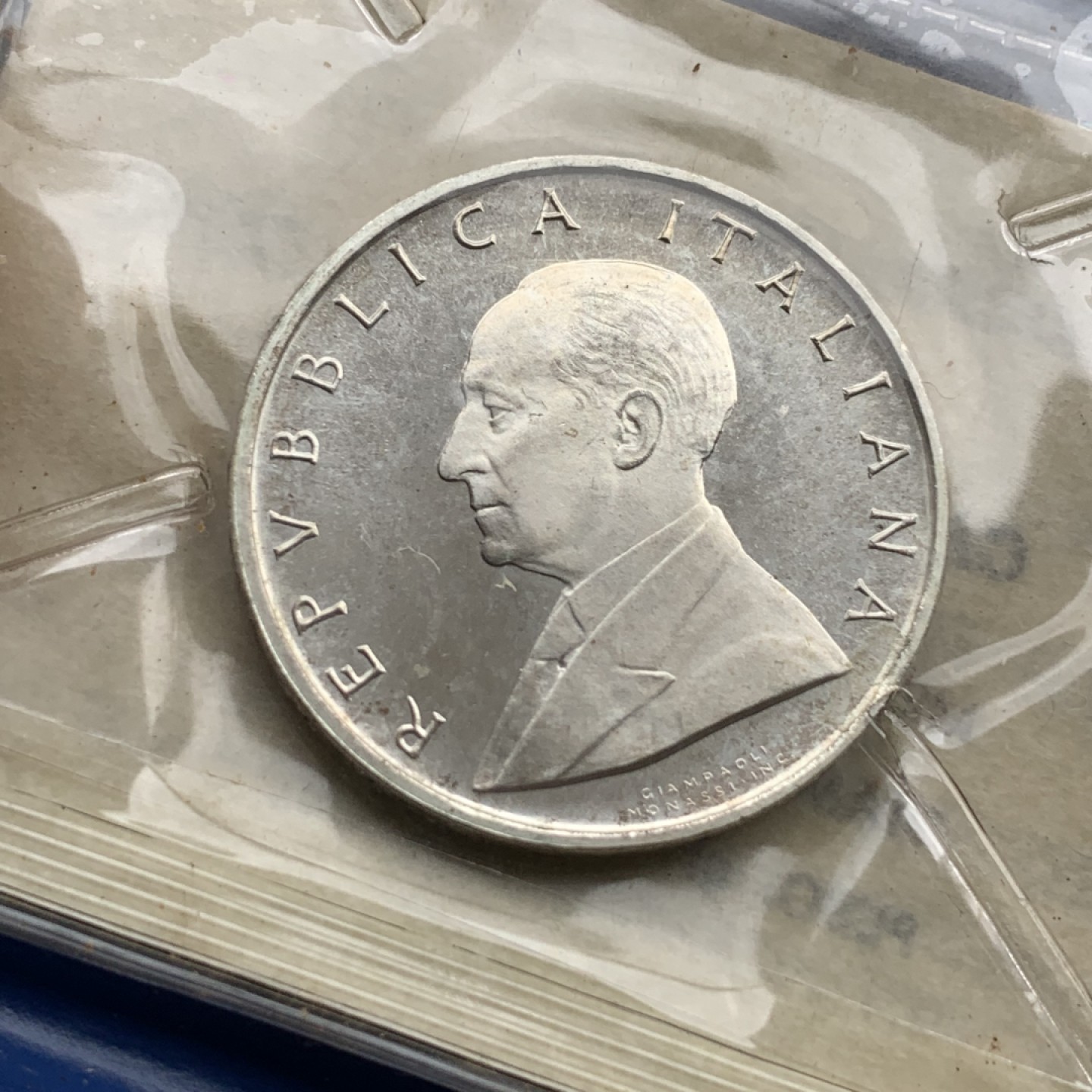 《竞宝斋》第97场-本周四 （满2件或者满200包顺丰） 钱包封装 意大利1974年 地图 500里拉银币