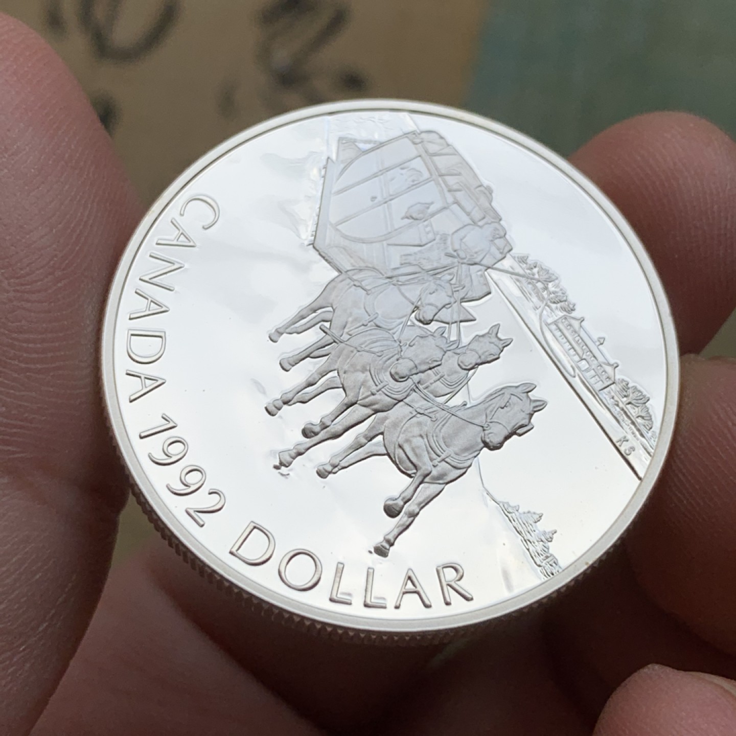 《竞宝斋》第97场-本周四 （满2件或者满200包顺丰） 原盒证书 加拿大 1992年 驿站马车 1元 精制大银币 925银 25.1克