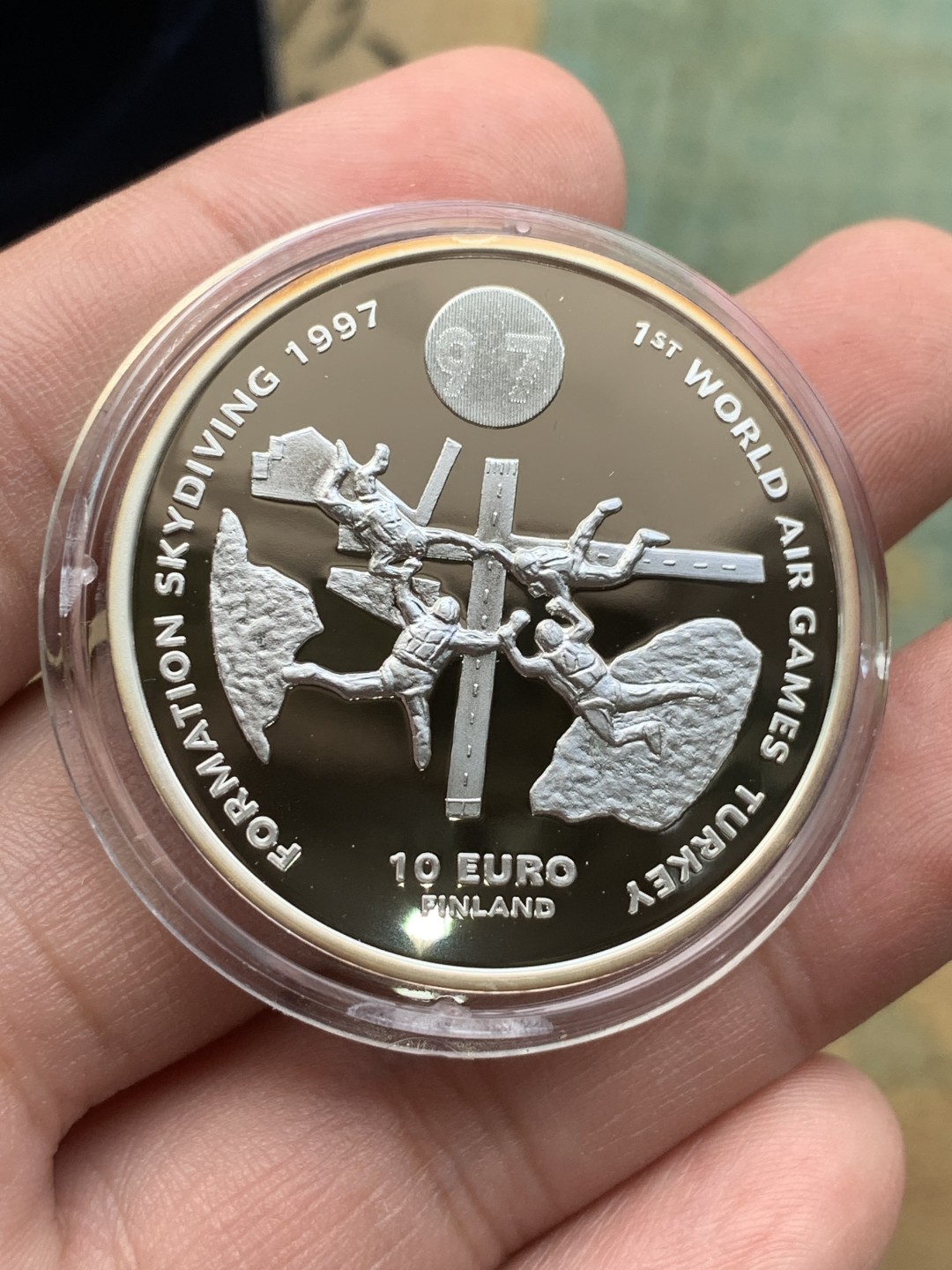 《竞宝斋》第97场-本周四 （满2件或者满200包顺丰） 原盒证书芬兰1997年首届土耳其世界航空运动10欧元精制大银币27克