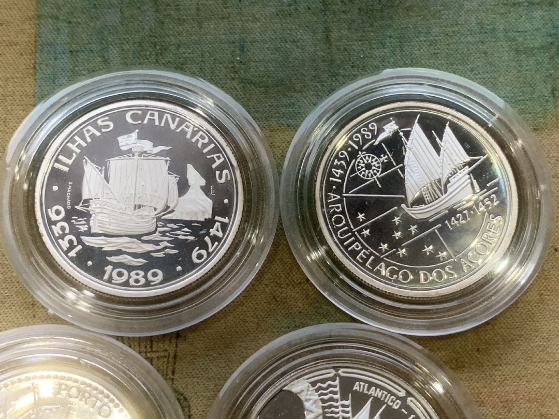 《竞宝斋》第97场-本周四 （满2件或者满200包顺丰） 原盒证书 葡萄牙 1990年大航海系列 100埃斯库多精制大银币 4枚套