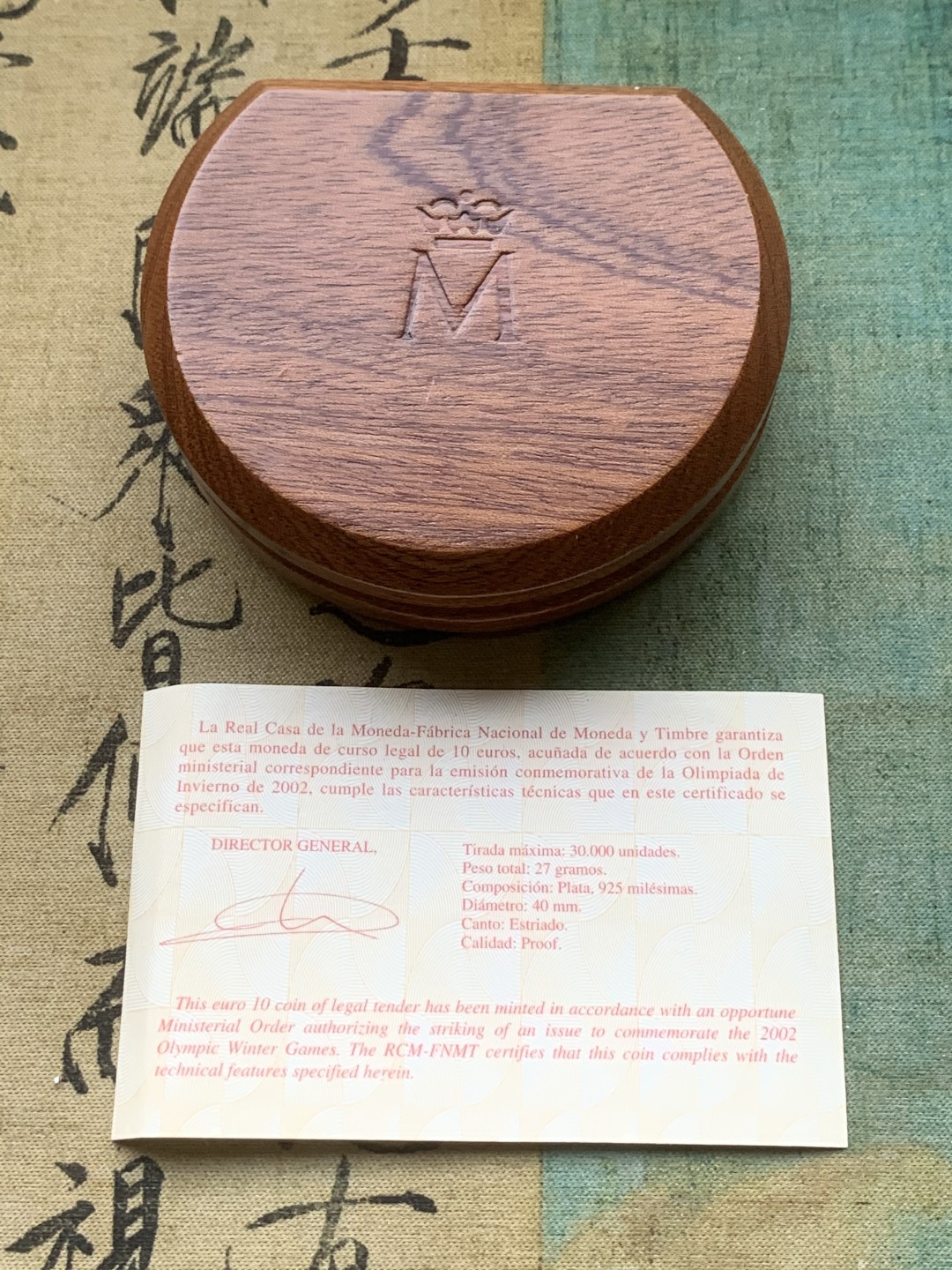 《竞宝斋》第97场-本周四 （满2件或者满200包顺丰） 原盒证书 西班牙2002年 冬奥会滑雪 10欧元 精制大银币