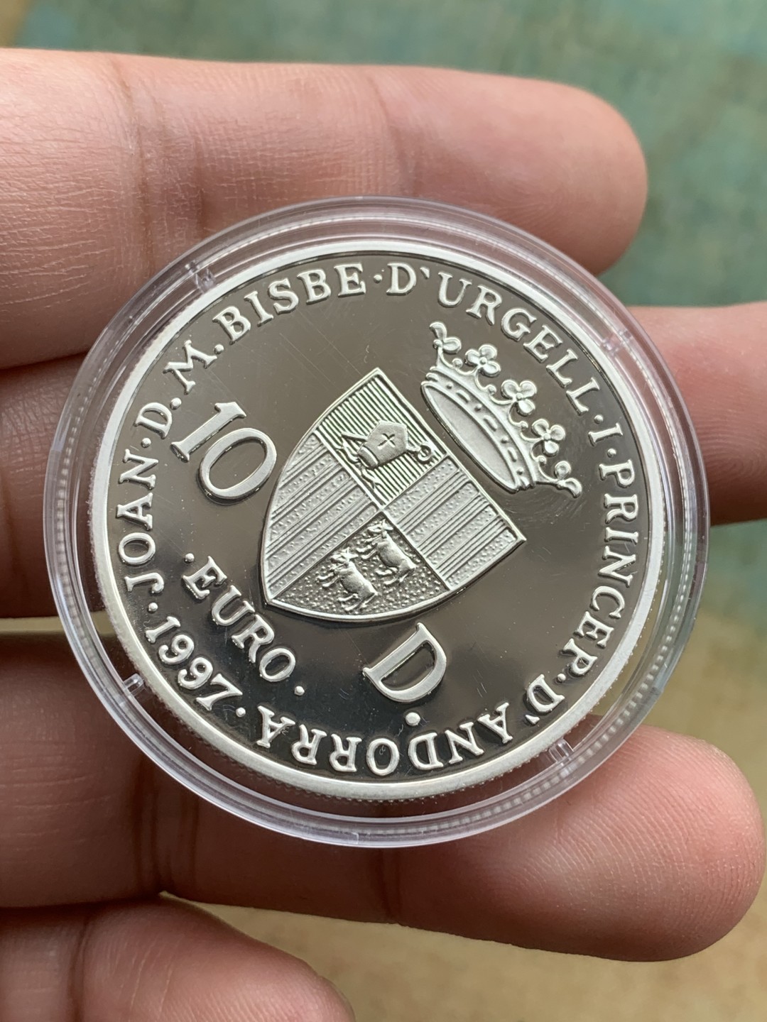 《竞宝斋》第97场-本周四 （满2件或者满200包顺丰） 蓝盒 安道尔1997年 罗马条约 10第纳尔 精制大银币