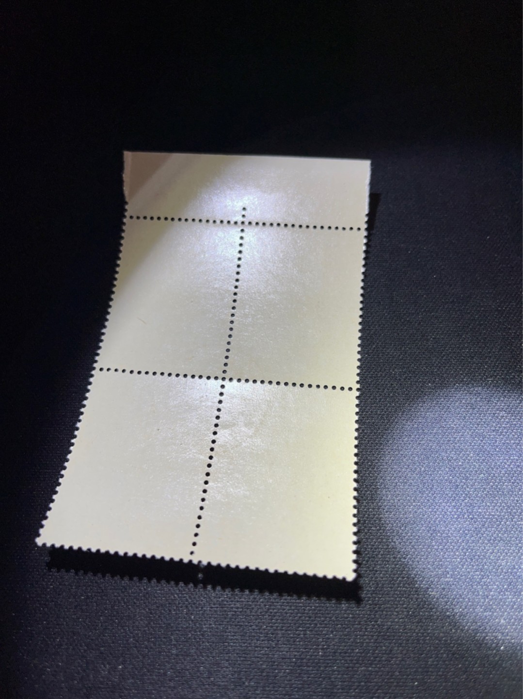 洪涛臻品 精选邮票限时拍卖第三十五期 纪92古科  8-2 盖销  厂名，数字4方连一组✦数量有限，随时售缺✦中心戳，完美品相。三俗稀缺，版撕全品嘎嘎绝 。解放初的经典票，整版撕开，面艳胶白，票挺洁净，齿孔完美。老纪特的版票资源十分稀缺难寻，机会来临时必须抓住。