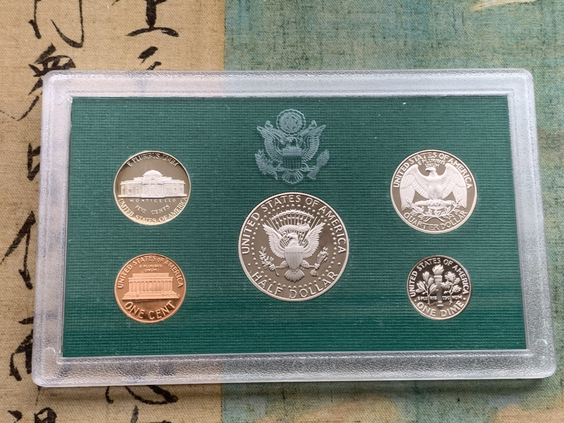 《竞宝斋》第97场-本周四 （满2件或者满200包顺丰） PROOF封装 美国 1994-S年五枚装精制套币 晚期的这些美国套币都贵