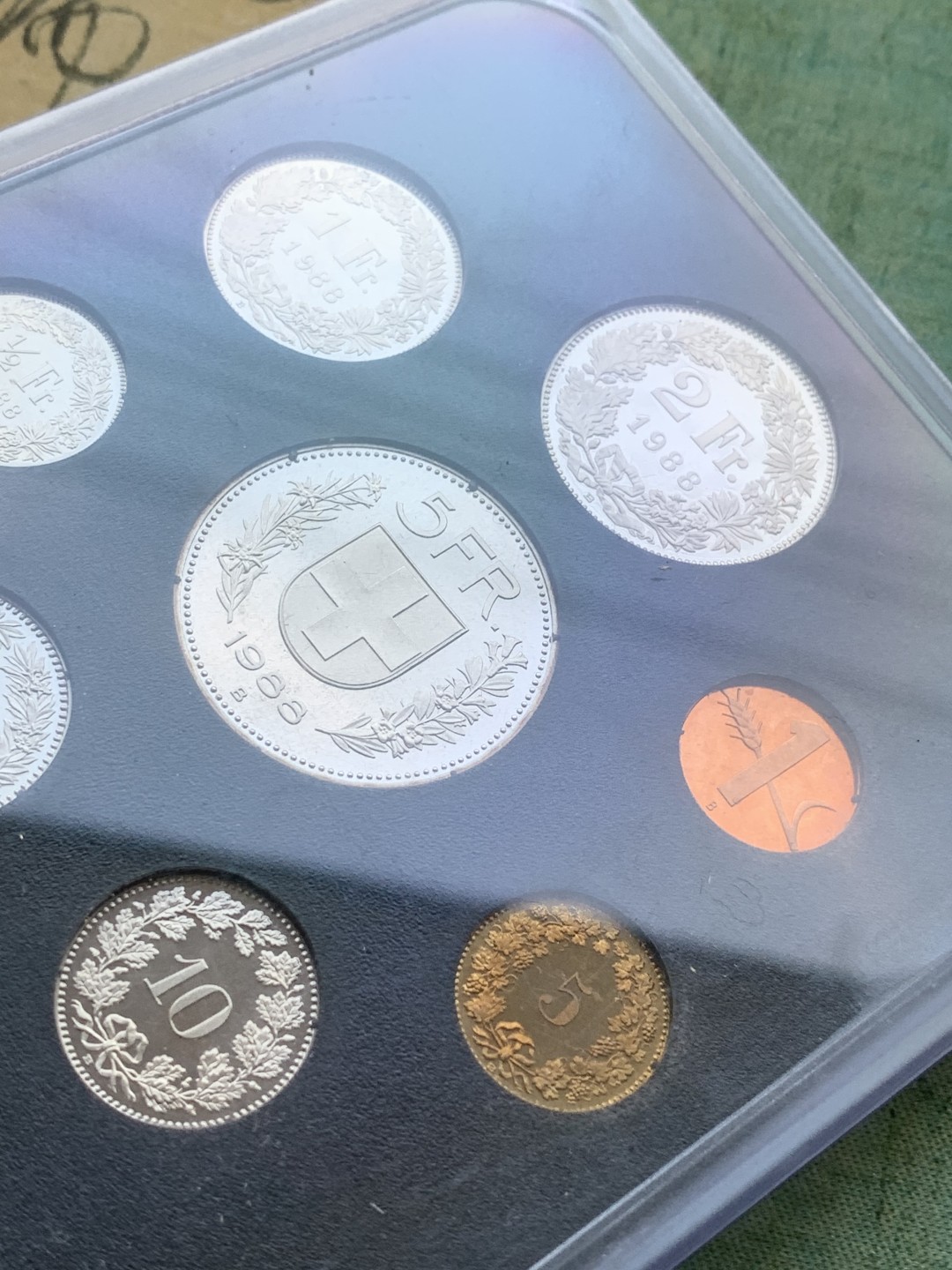《竞宝斋》第97场-本周四 （满2件或者满200包顺丰） 封装 瑞士1988年 八枚套 PROOF精制套币 少见