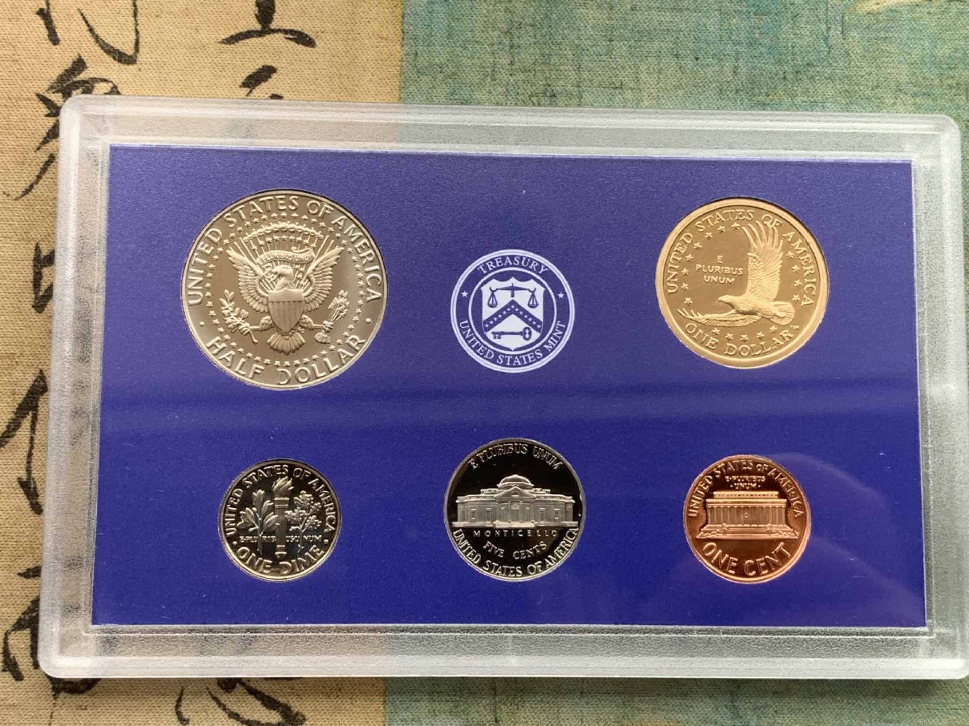 《竞宝斋》第97场-本周四 （满2件或者满200包顺丰） PROOF封装美国2001-S年 两版共十枚装 精制套币 带证书 完美状态