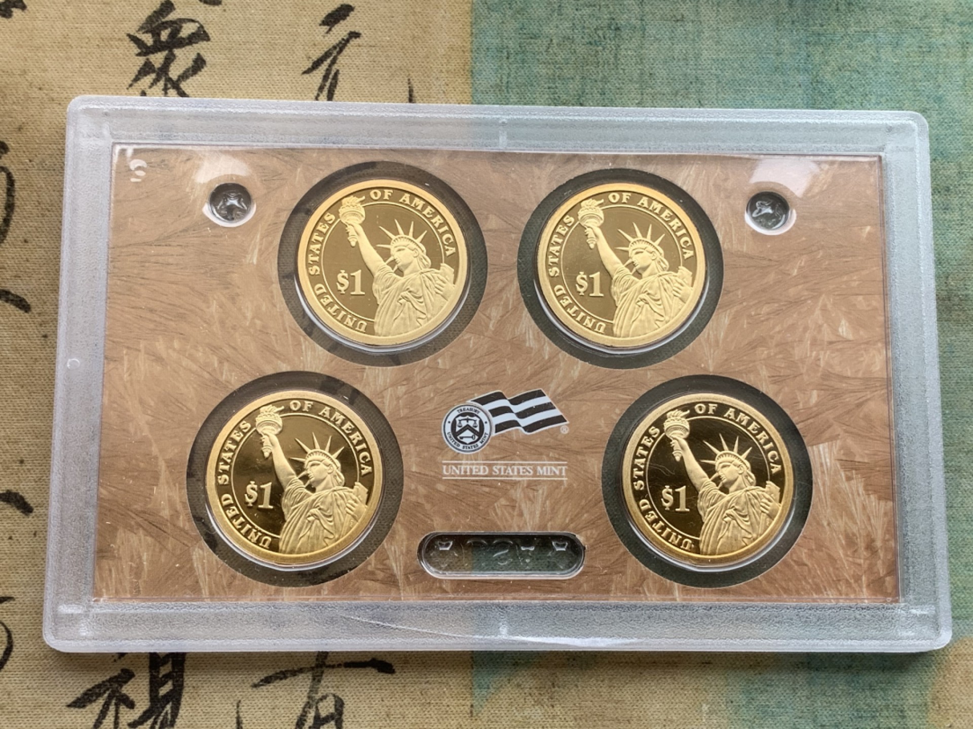 《竞宝斋》第97场-本周四 （满2件或者满200包顺丰） PROOF封装美国2009年 四任总统1841-1850年 一美元精制铜币