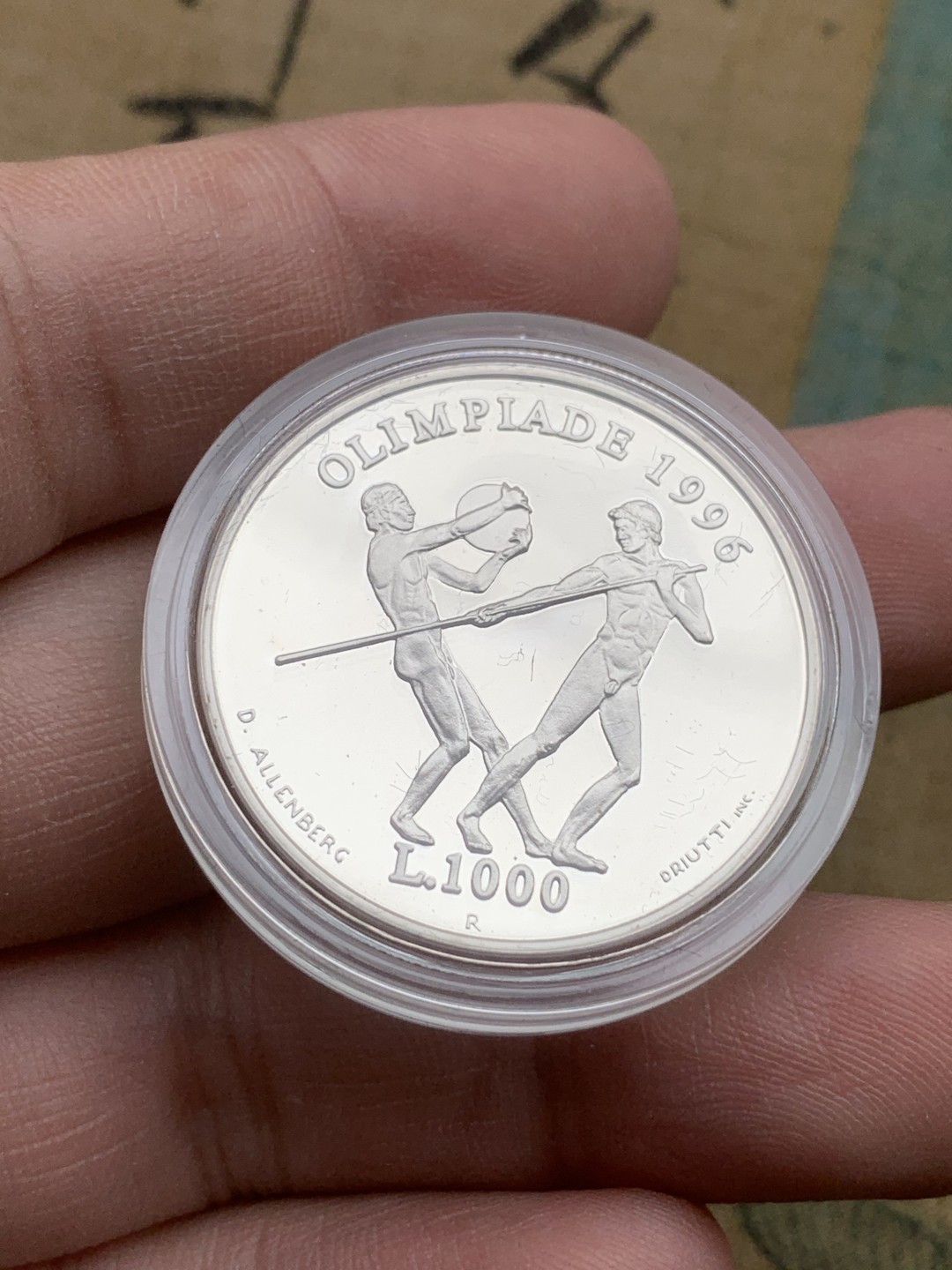 《竞宝斋》第97场-本周四 （满2件或者满200包顺丰） 原盒证书 圣马力诺1995年 1000里拉精制银币