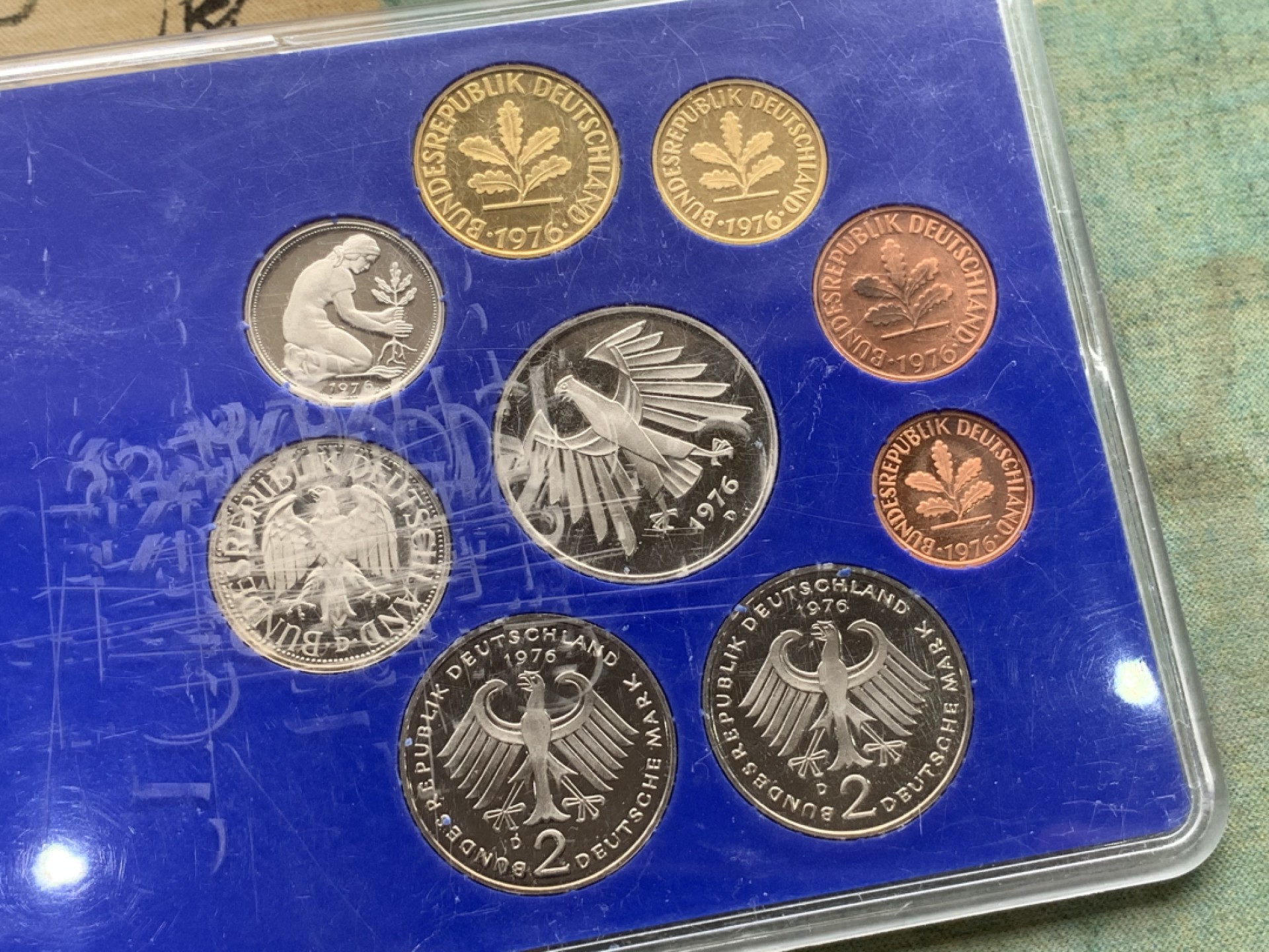 《竞宝斋》第97场-本周四 （满2件或者满200包顺丰） 封装 德国1976-D年 九枚套 1芬妮到5马克不同面 精制套币PROOF