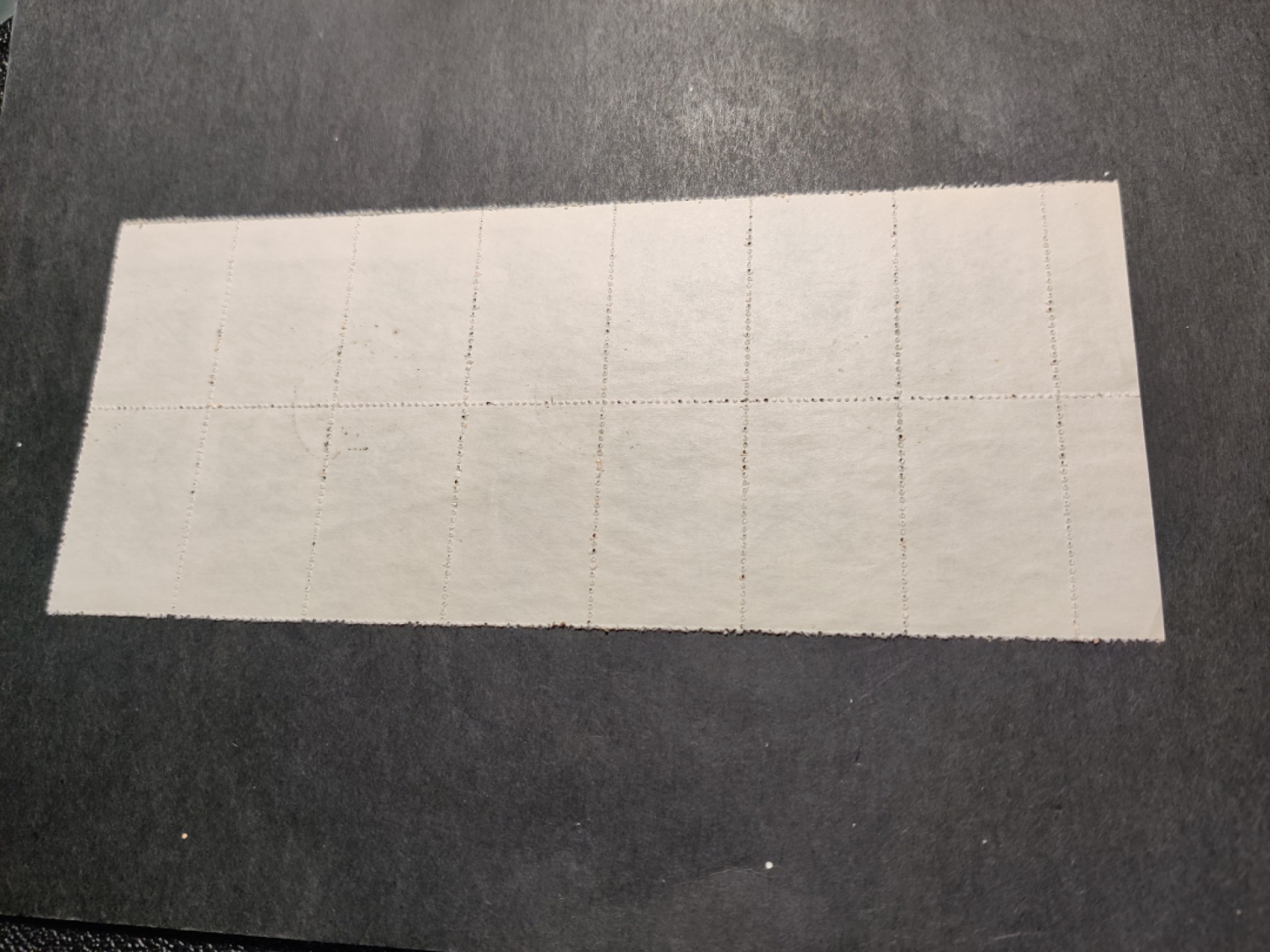 洪涛臻品 精选邮票限时拍卖第三十四期 纪33古代科学家4-1天文学家张衡，版撕大块，现撕。