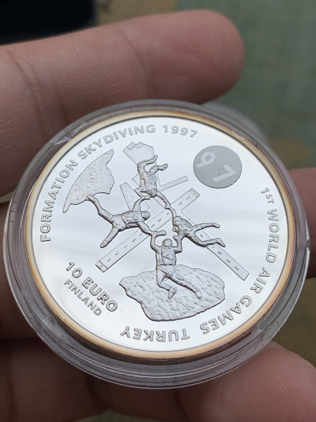 《竞宝斋》第97场-本周四 （满2件或者满200包顺丰） 原盒证书芬兰1997年首届土耳其世界航空运动10欧元精制大银币27克