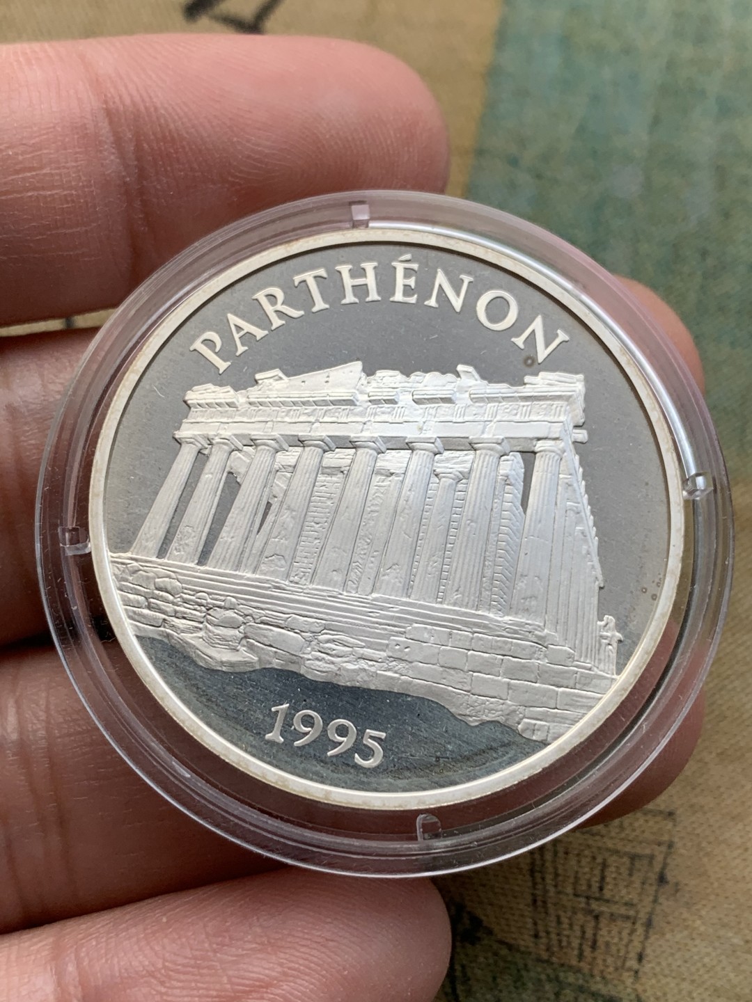 《竞宝斋》第97场-本周四 （满2件或者满200包顺丰） 原盒证书 法国1995年 帕台农神庙100法郎精制大银币