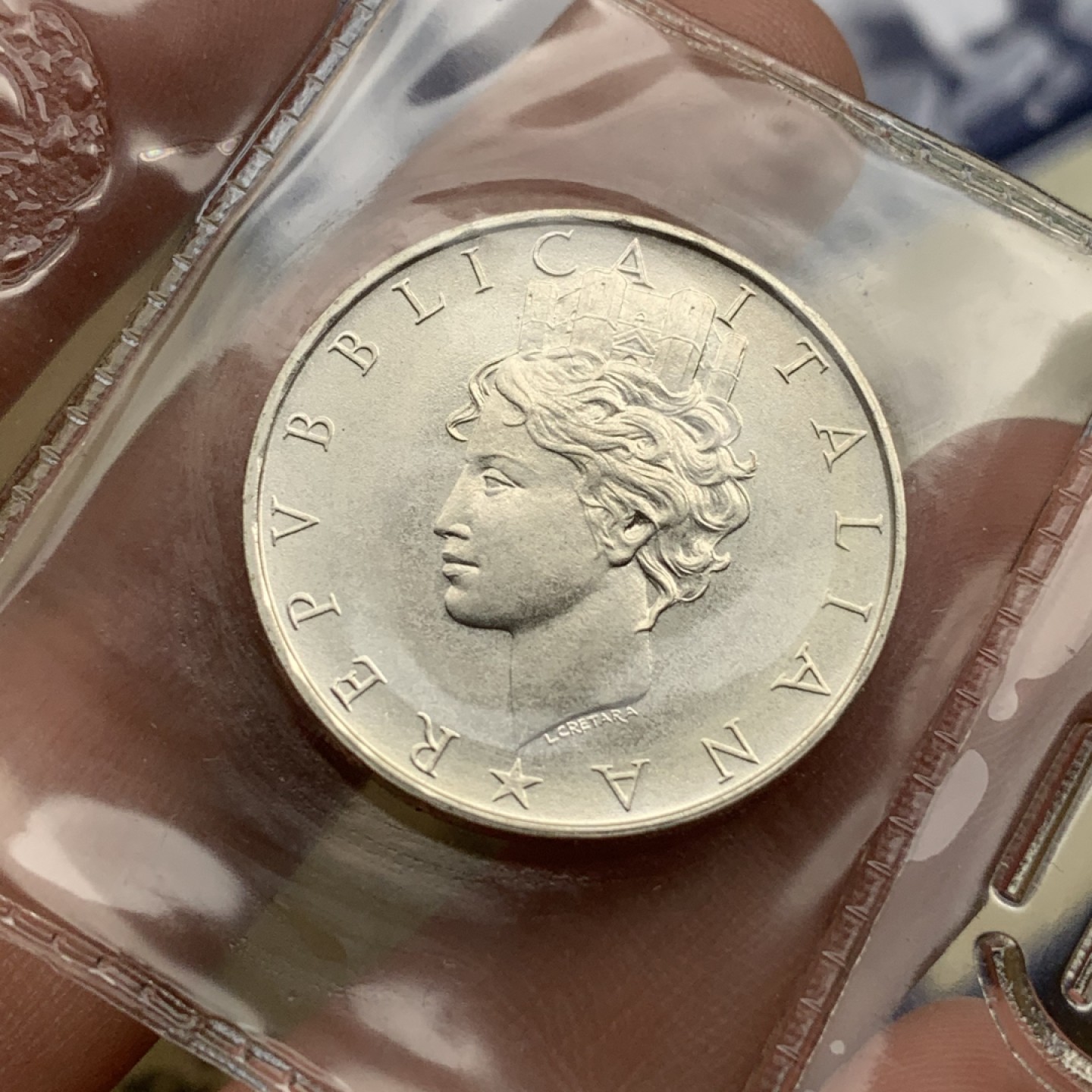 《竞宝斋》第97场-本周四 （满2件或者满200包顺丰） 原盒证书 意大利1988年 宪法四十周年纪念 500里拉银币