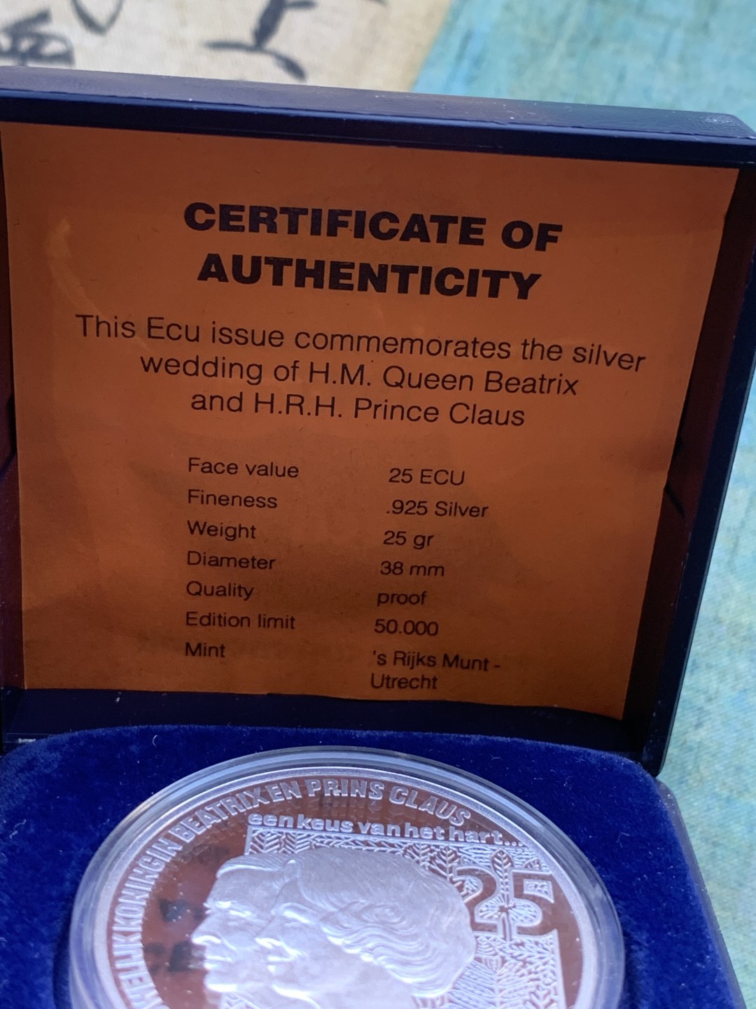 《竞宝斋》第97场-本周四 （满2件或者满200包顺丰） 蓝盒证书 荷兰1991年 银婚 25ECU 精制大银币 25克