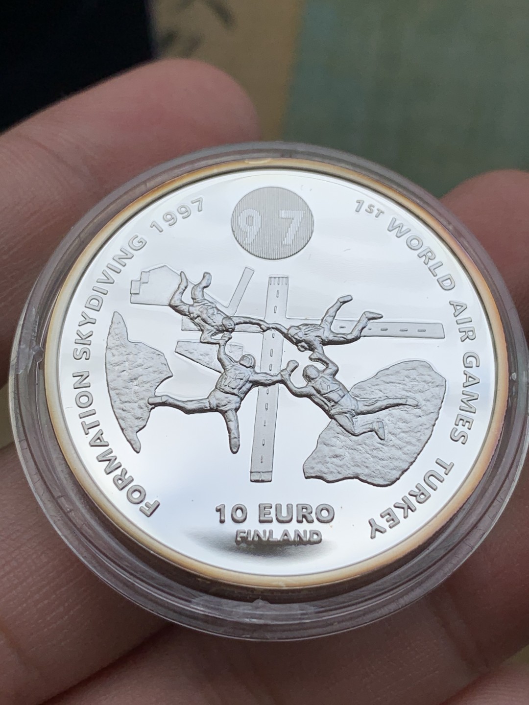 《竞宝斋》第97场-本周四 （满2件或者满200包顺丰） 原盒证书芬兰1997年首届土耳其世界航空运动10欧元精制大银币27克