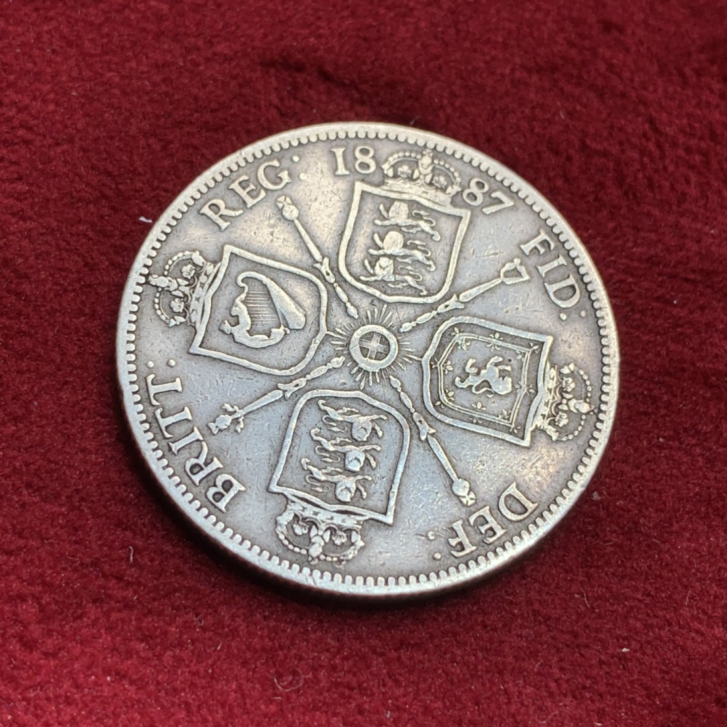 《竞宝斋》第97场-本周四 （满2件或者满200包顺丰） 英国 1887年 维多利亚 2先令=1福林  银币 罗马I版