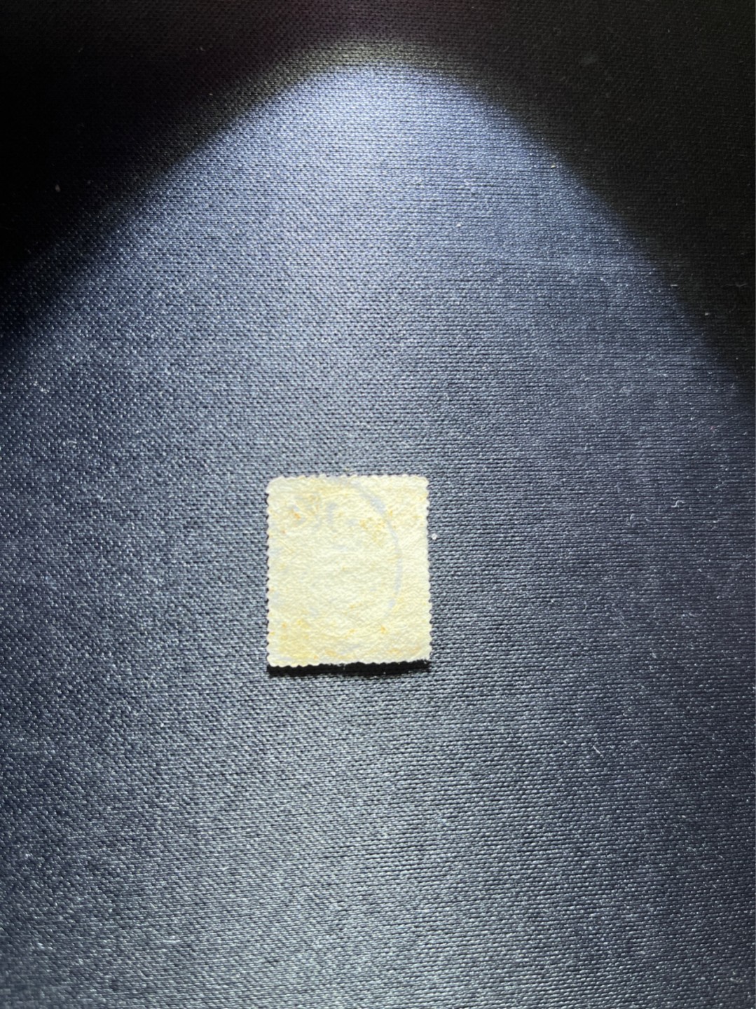洪涛臻品 精选邮票限时拍卖第三十七期 大清龙票，1分，保定戳，终生保真（图3仅供参考）！品相自定，百年古董难免有瑕疵。入手保真清代文物邮票的机会！