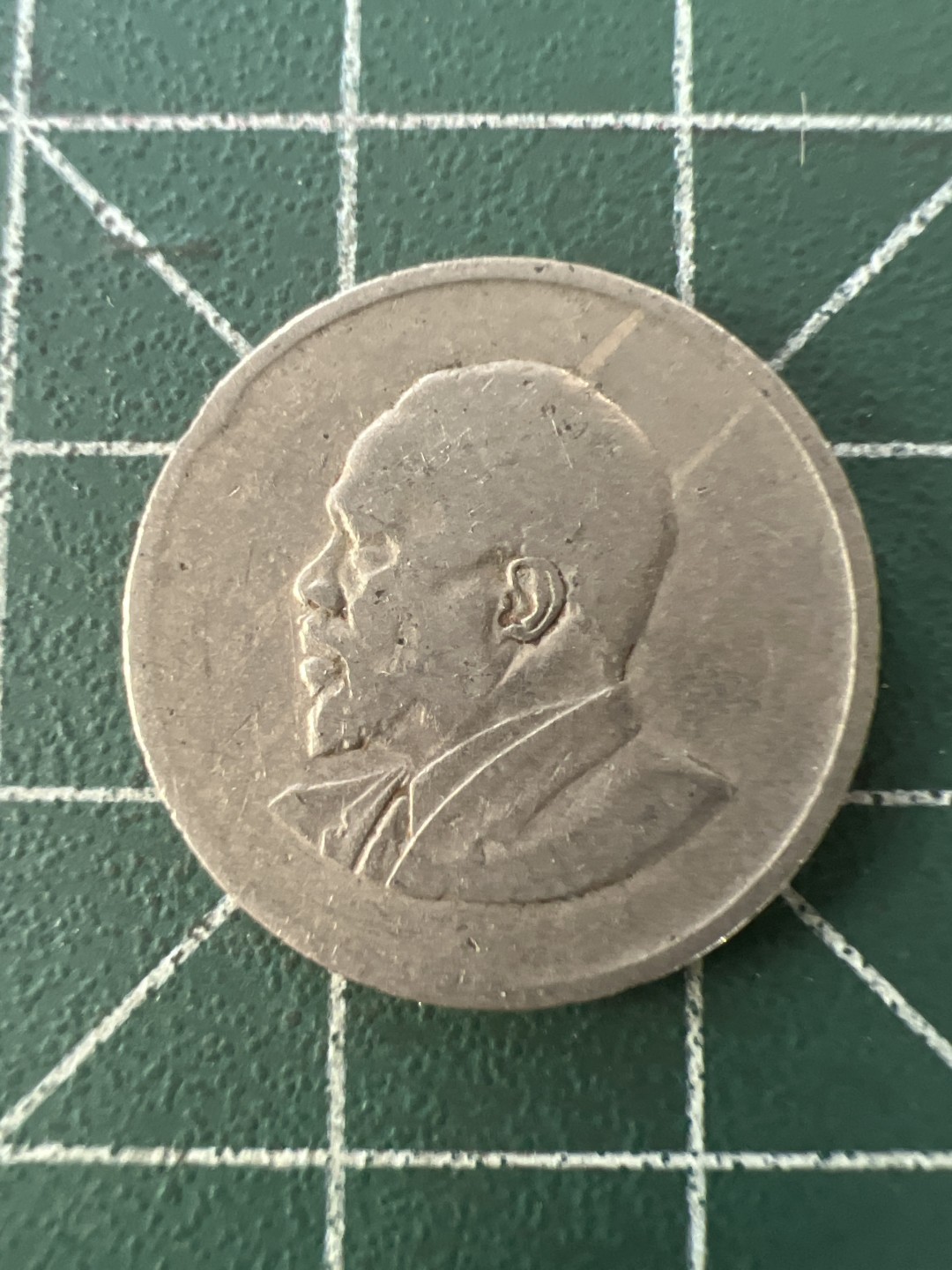 泡泡堂第九十九期  世界硬币专场（无押金，无佣金，捡漏，全场20包邮，偏远地区除外） 肯尼亚无字版老币