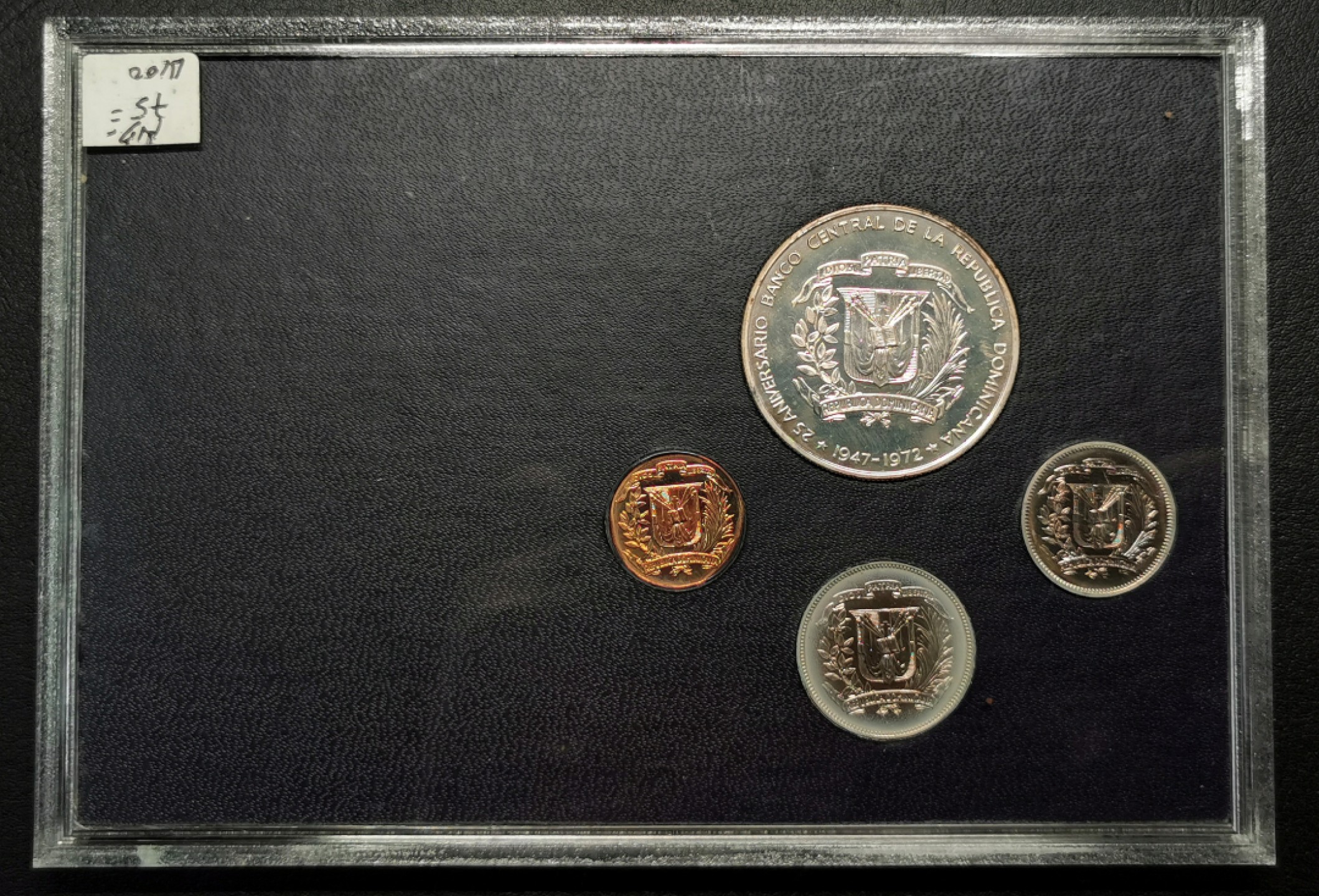 凡希社世界钱币微拍第二百十三期 1972多米尼加中央银行25周年Proof Set原装好品！