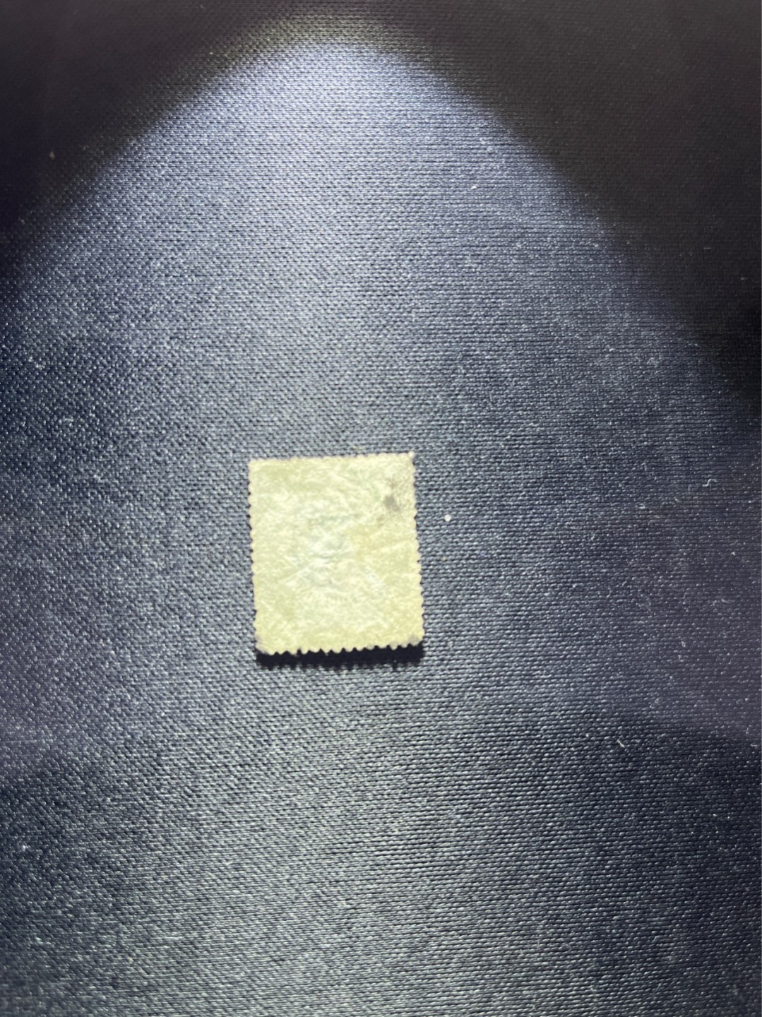 洪涛臻品 精选邮票限时拍卖第三十七期 大清龙票，绿10分，烟台戳，终生保真（图3仅供参考）！品相自定，百年古董难免有瑕疵。入手保真清代文物邮票的机会！