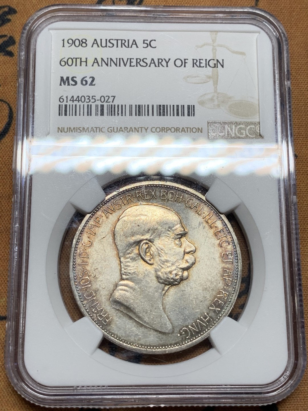 《竞宝斋》第98场-本周日，周一2场连拍（全场不限金额包邮） NGC-MS62 1908年 奥匈帝国 弗朗兹.约瑟夫60大寿纪念大银，环彩包浆，转光完美。奔跑的拿花女神