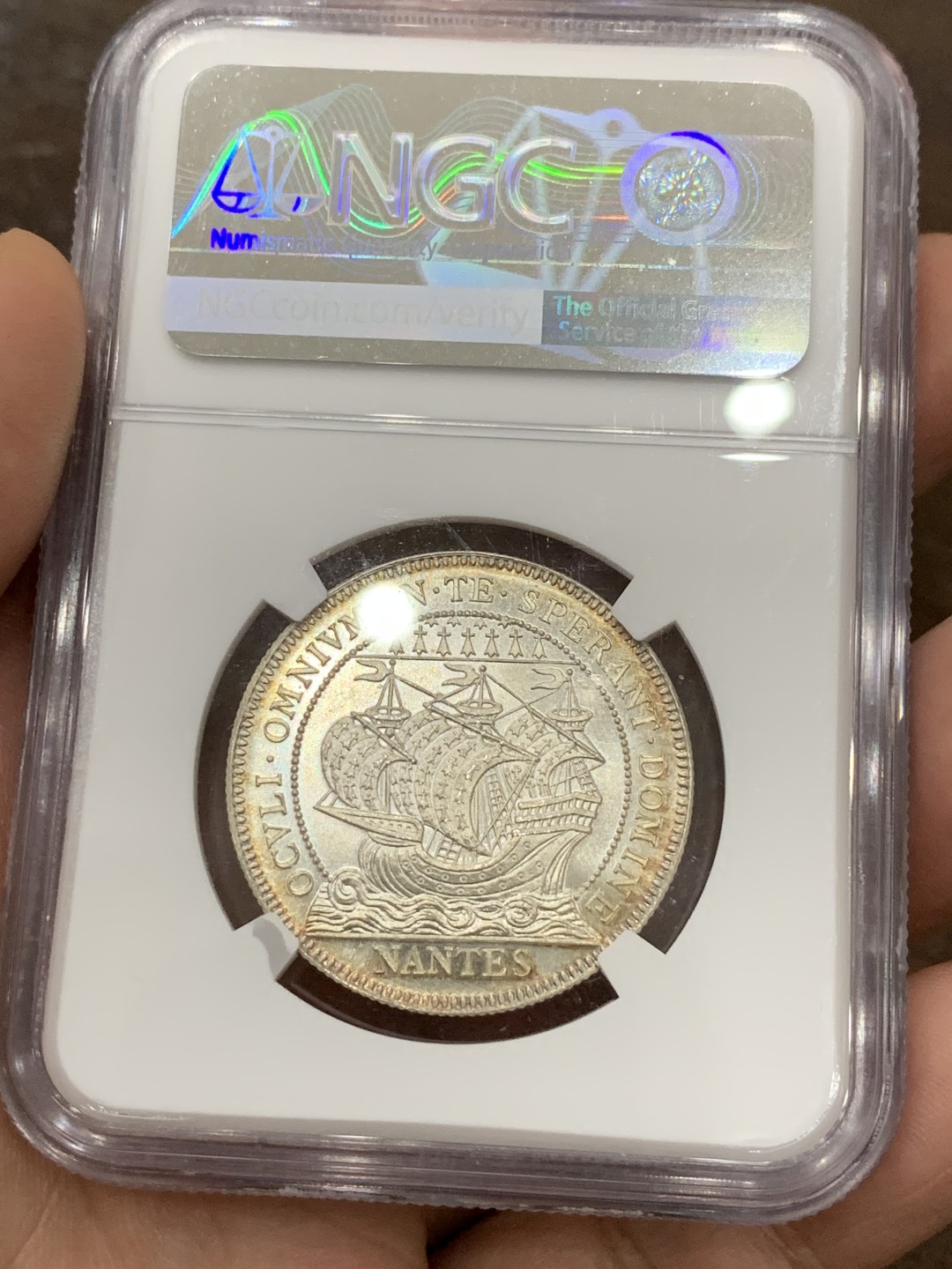 《竞宝斋》第98场-本周日，周一2场连拍（全场不限金额包邮） NGC MS64 法国19世纪南特商会银章代用币 五彩包浆 难得品相